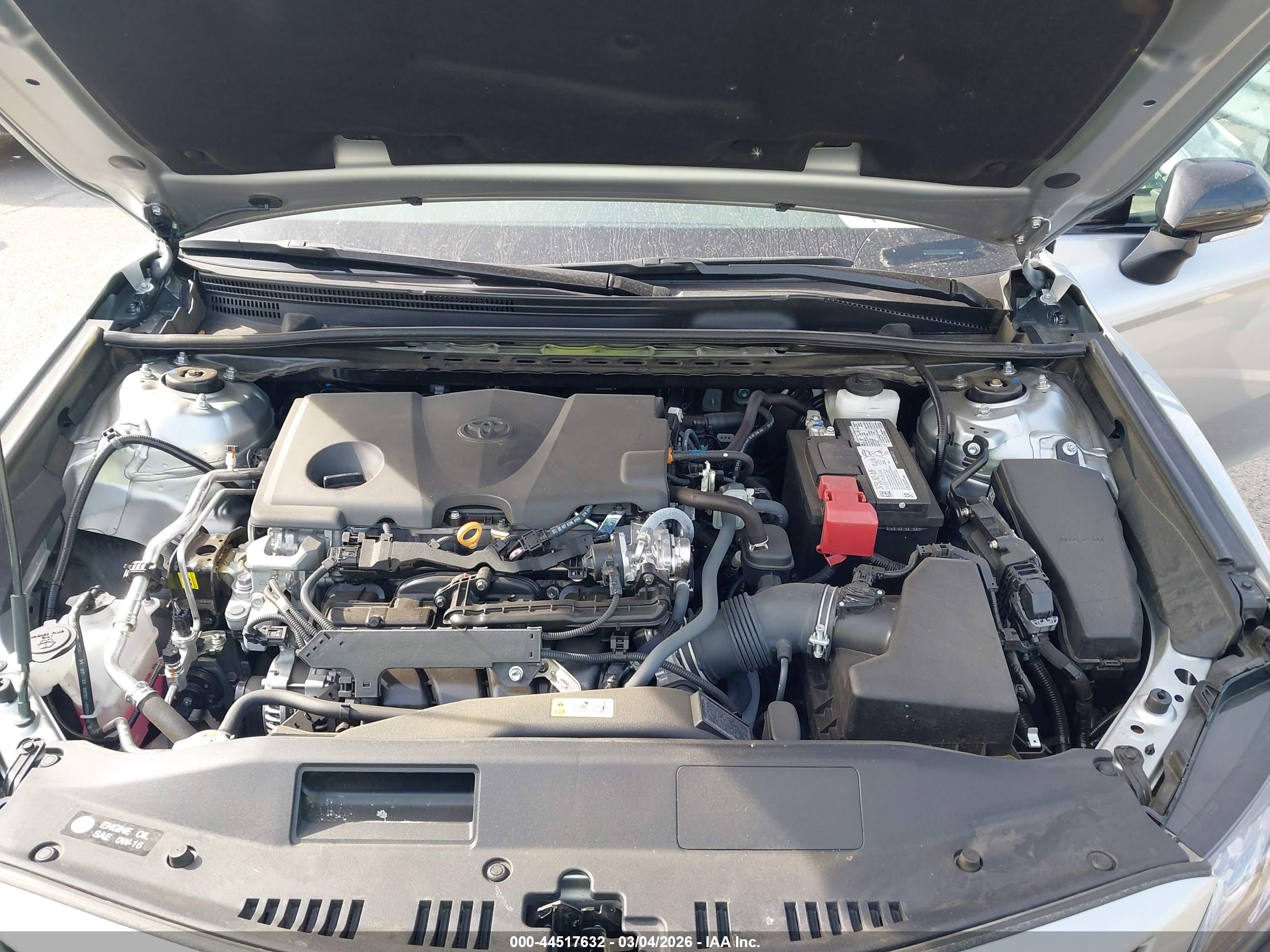 TOYOTA CAMRY image 10