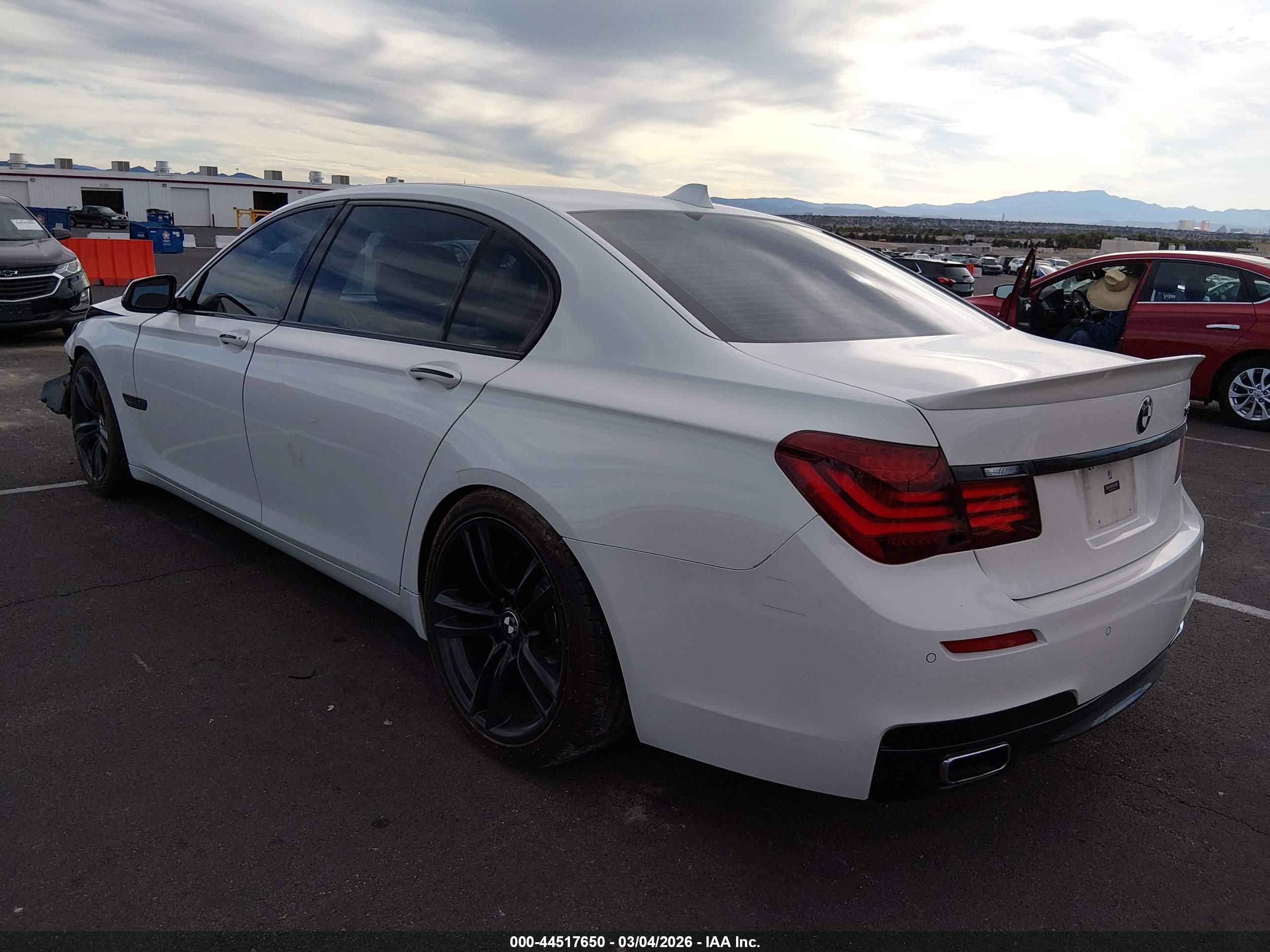 BMW 750LI image 3