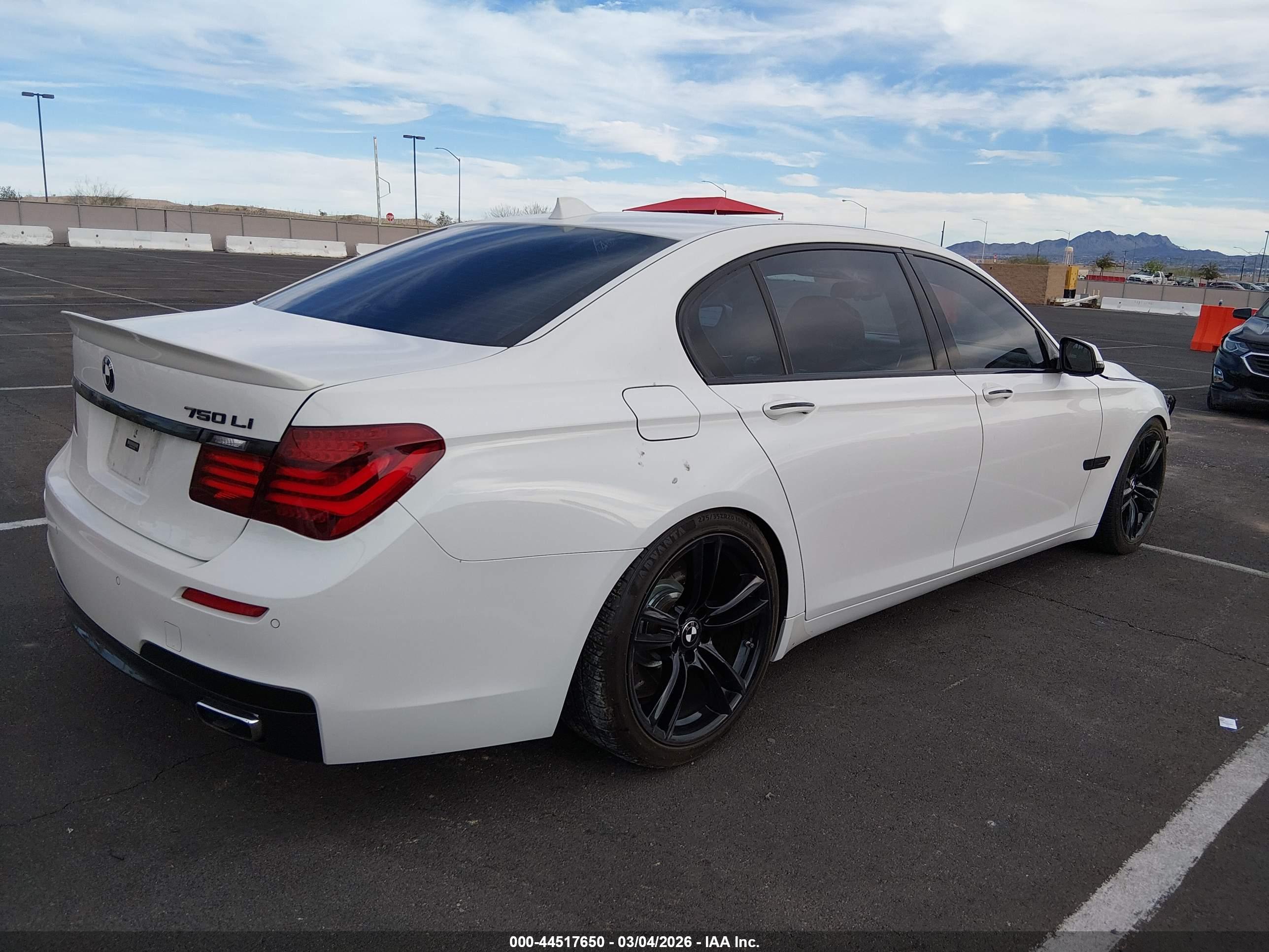 BMW 750LI image 4