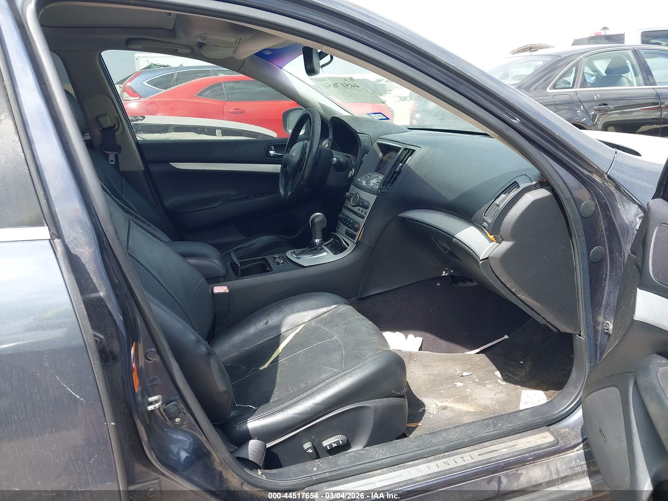 INFINITI G37X image 5