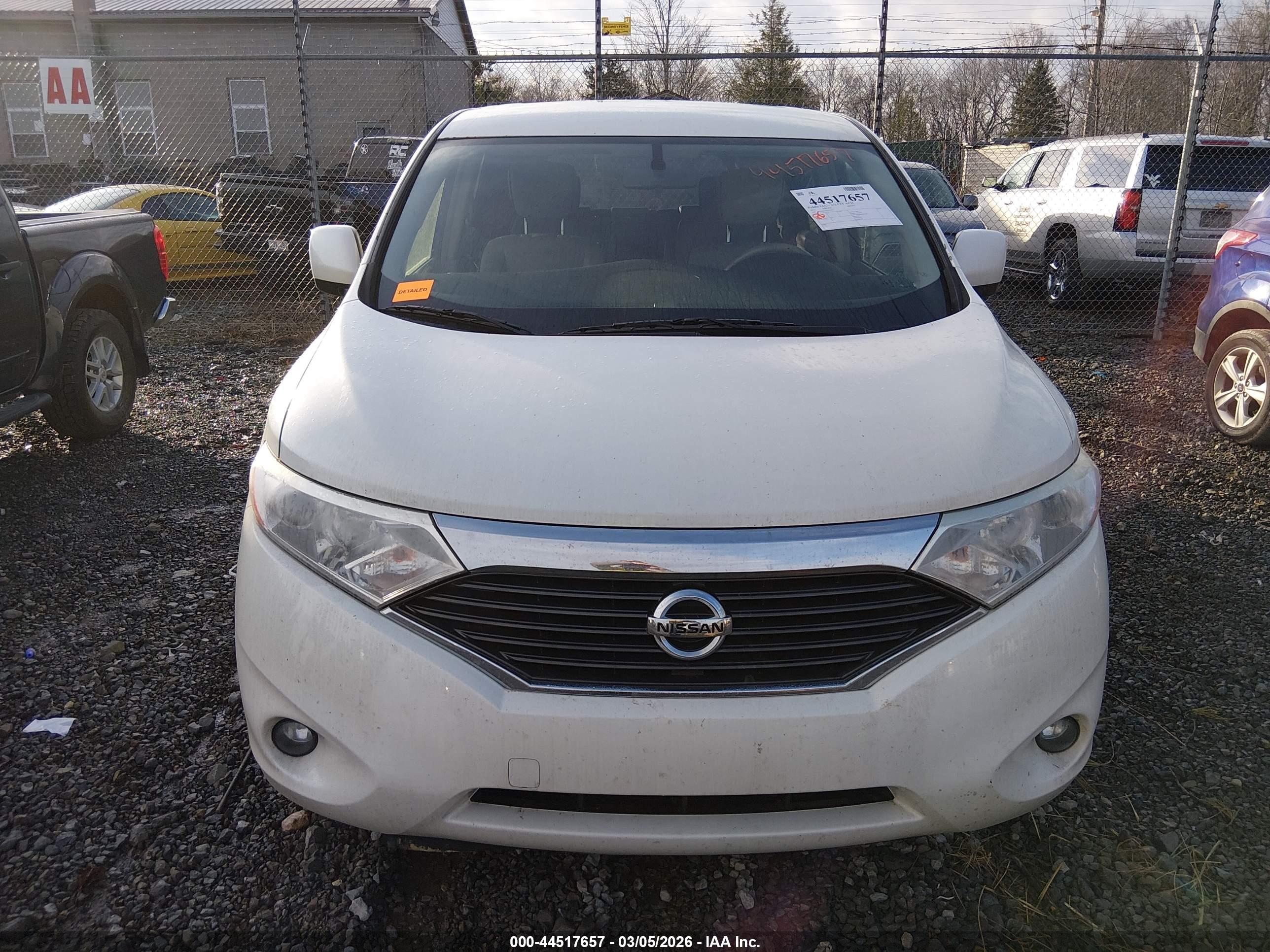 NISSAN QUEST image 6