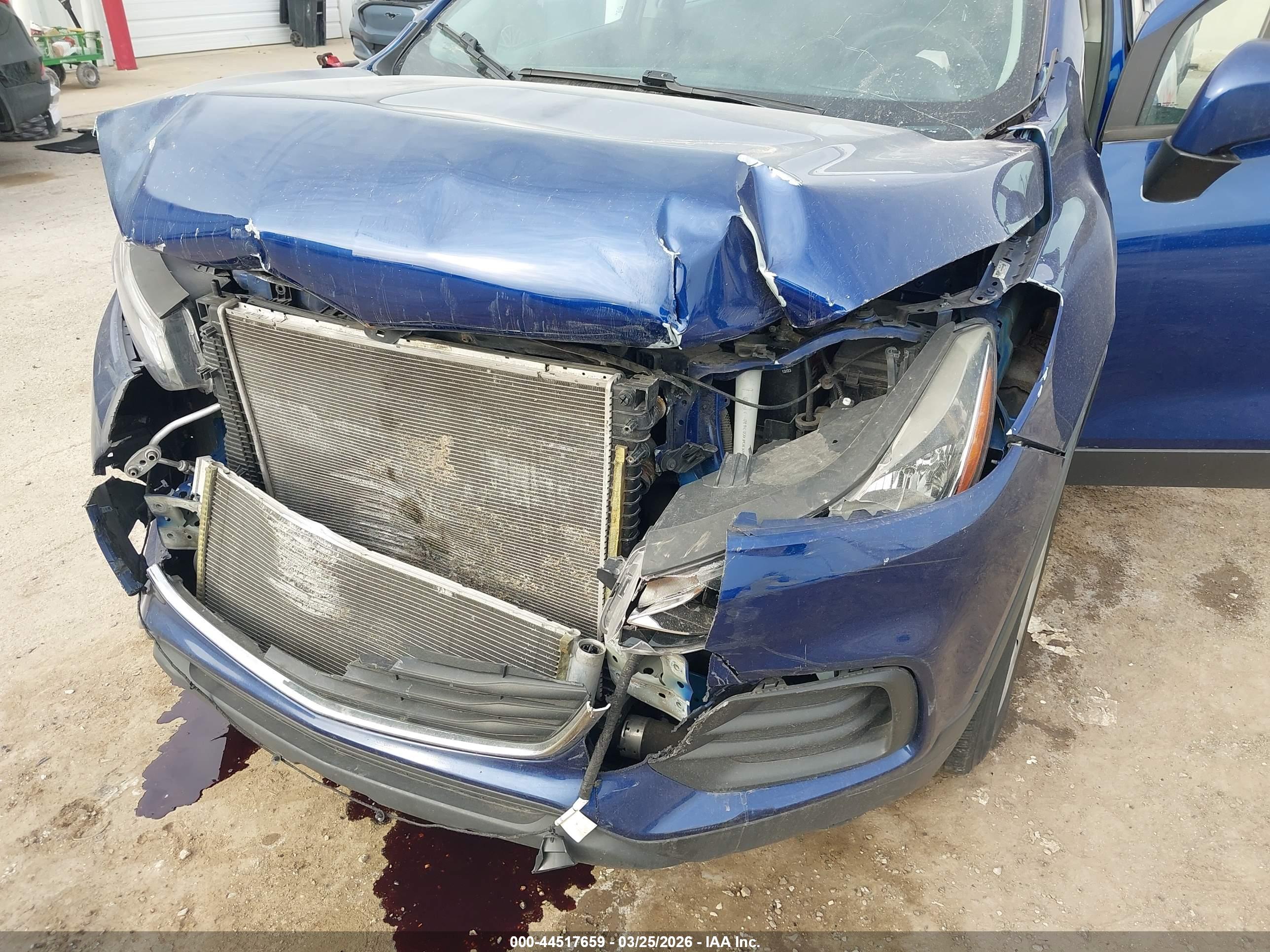 CHEVROLET TRAX image 6