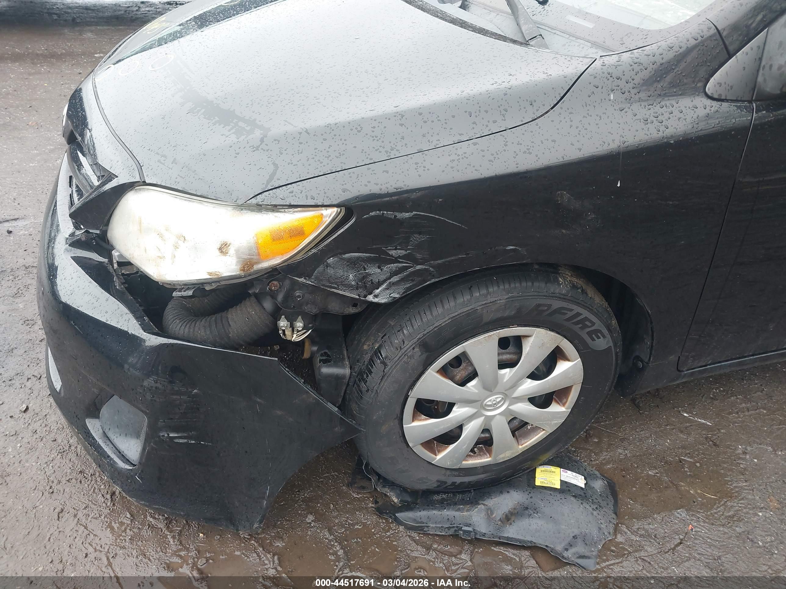 TOYOTA COROLLA image 6