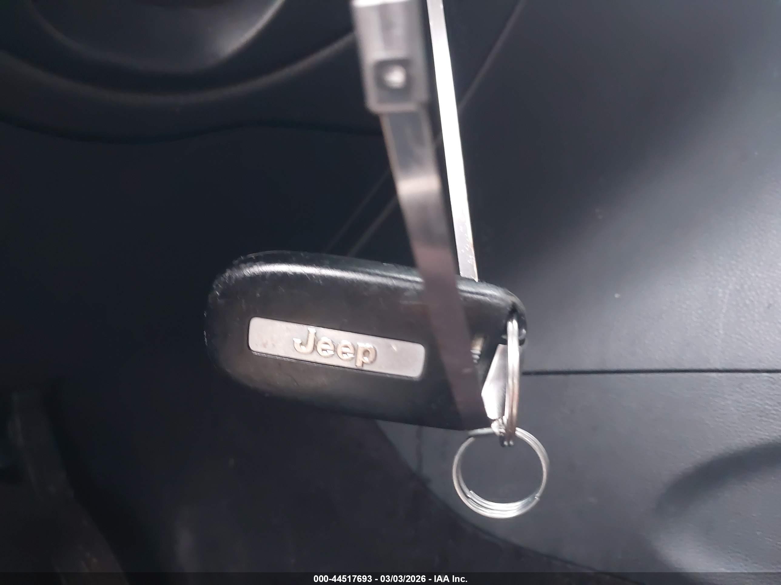 JEEP GRAND image 11