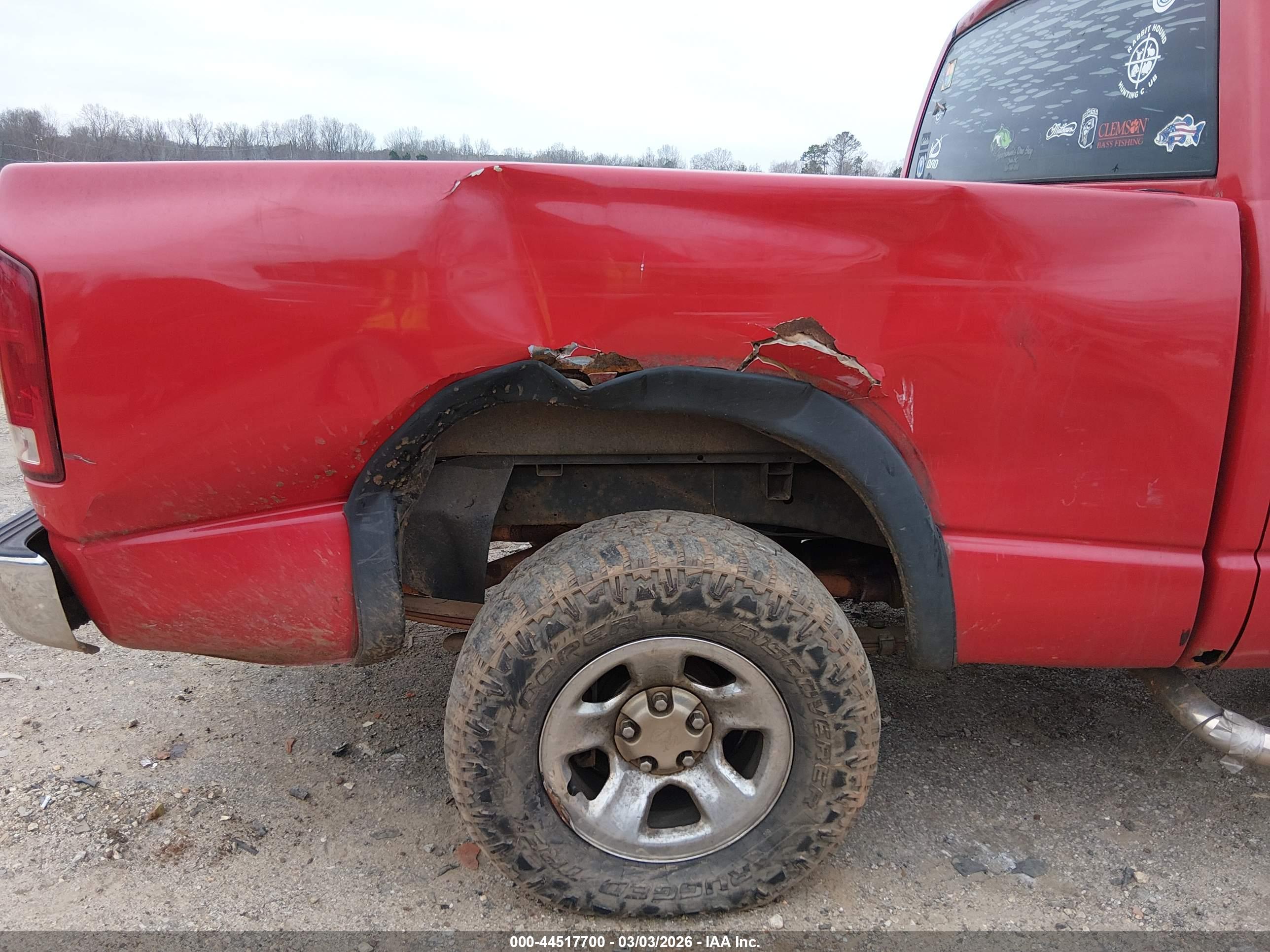 DODGE RAM image 6