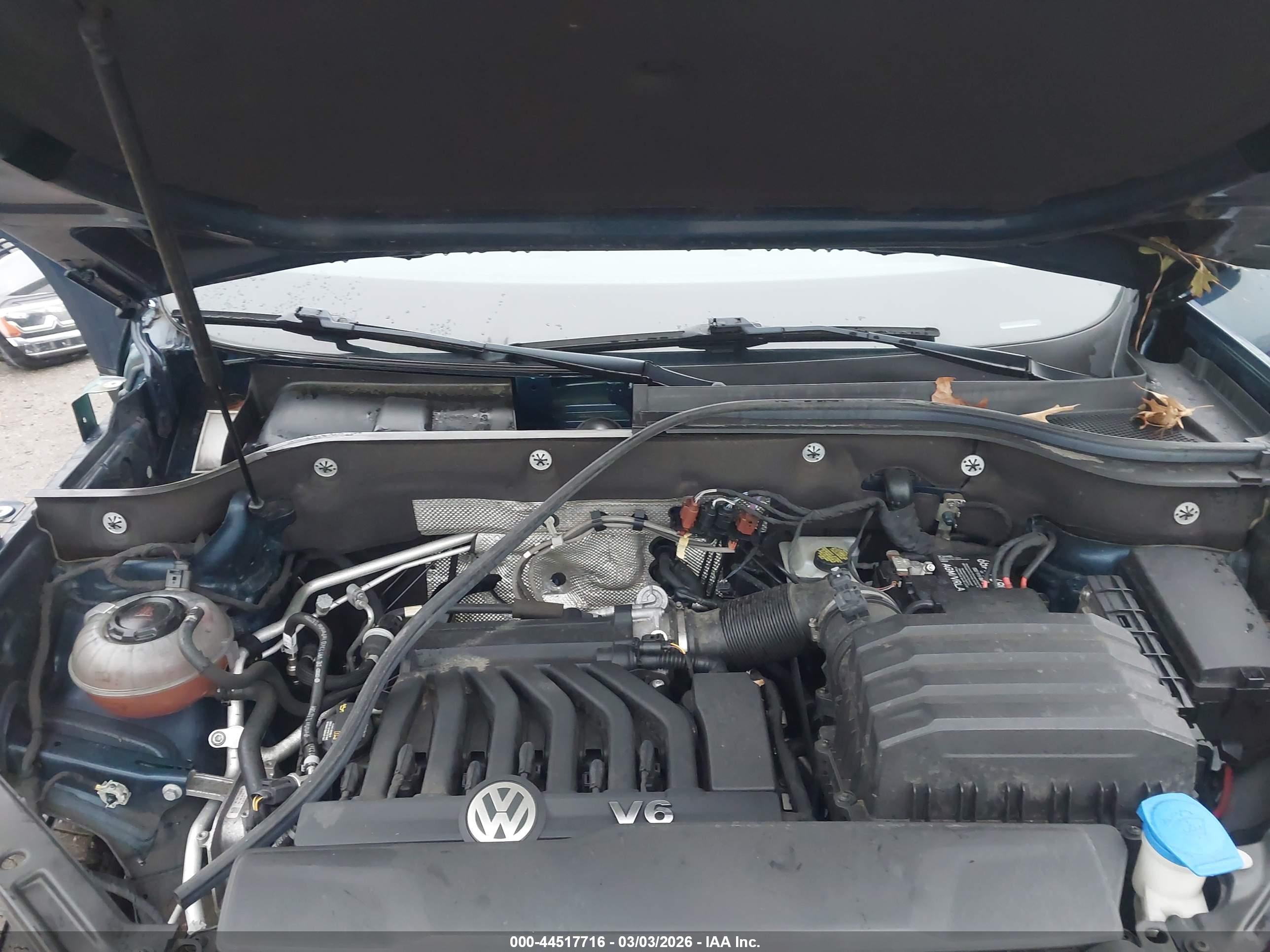 VOLKSWAGEN ATLAS image 10