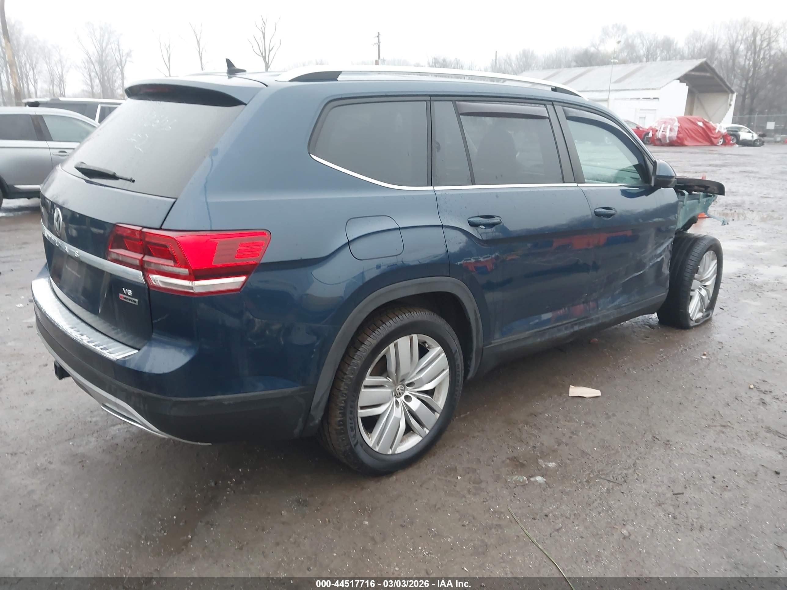 VOLKSWAGEN ATLAS image 4