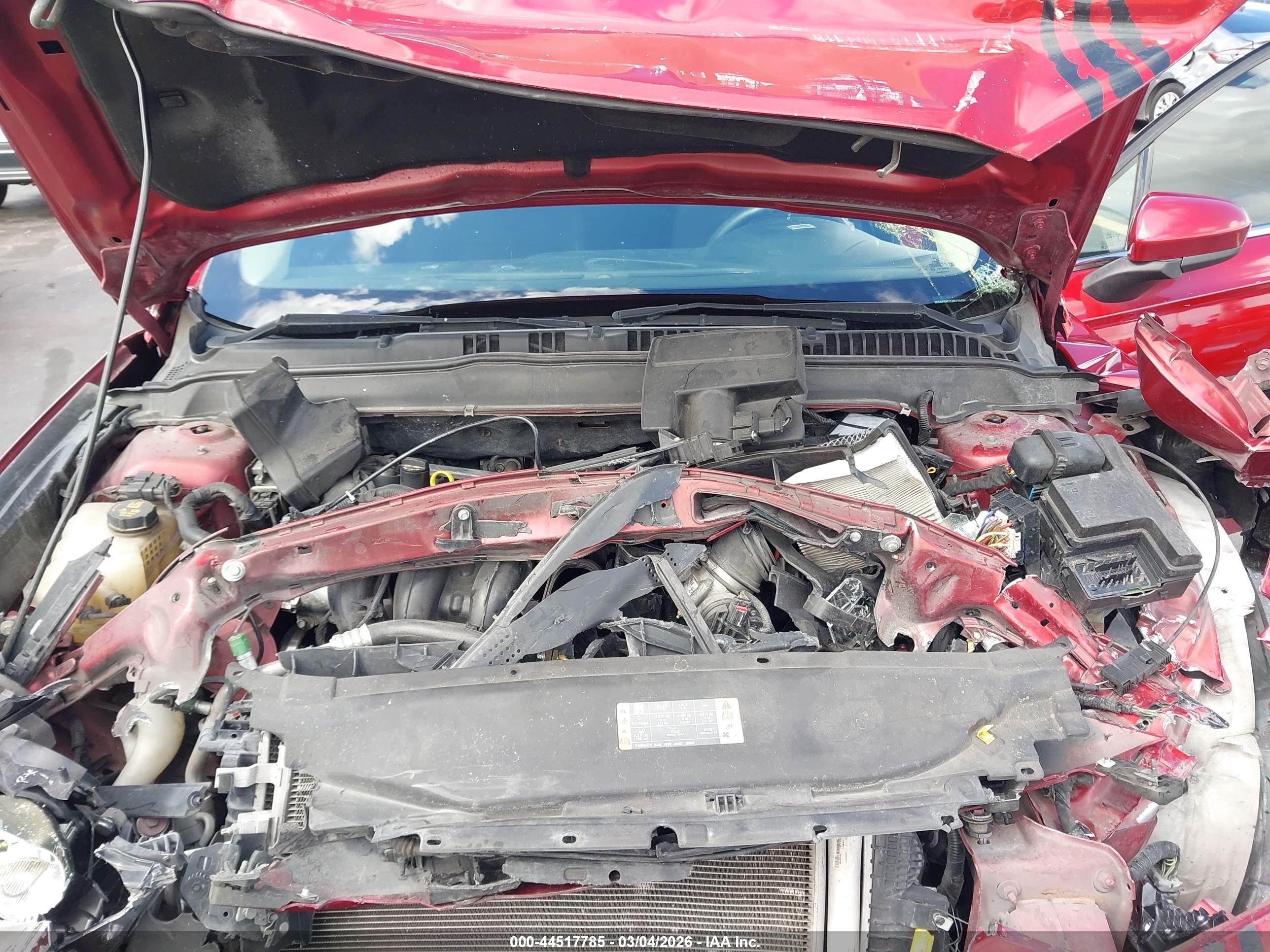 FORD FUSION image 10