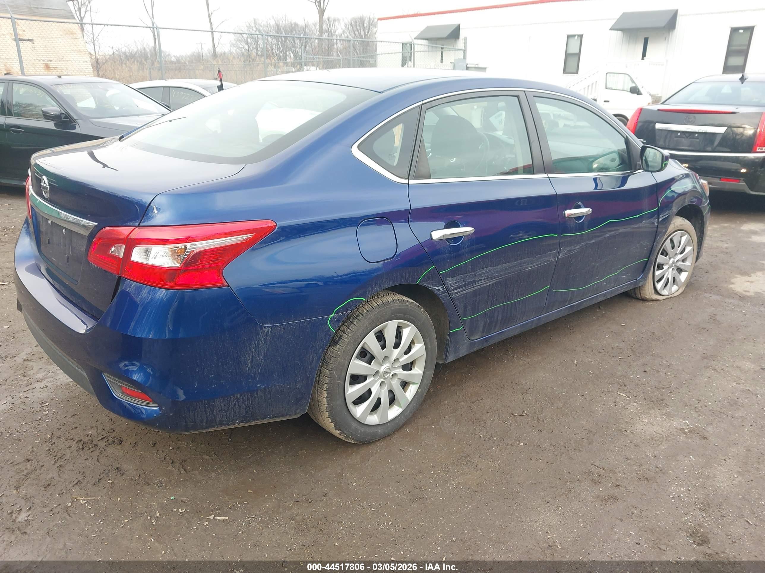 NISSAN SENTRA image 4