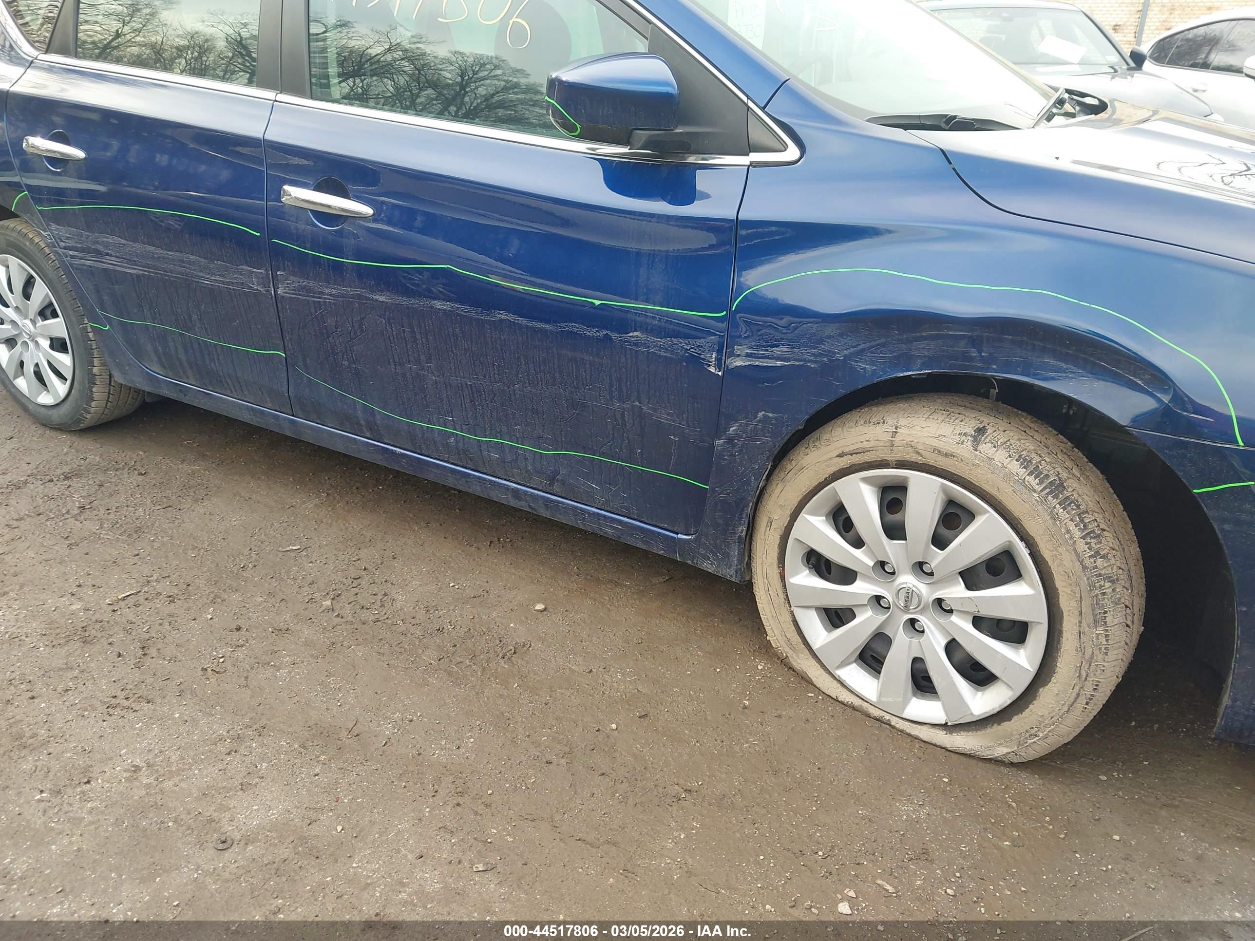 NISSAN SENTRA image 6