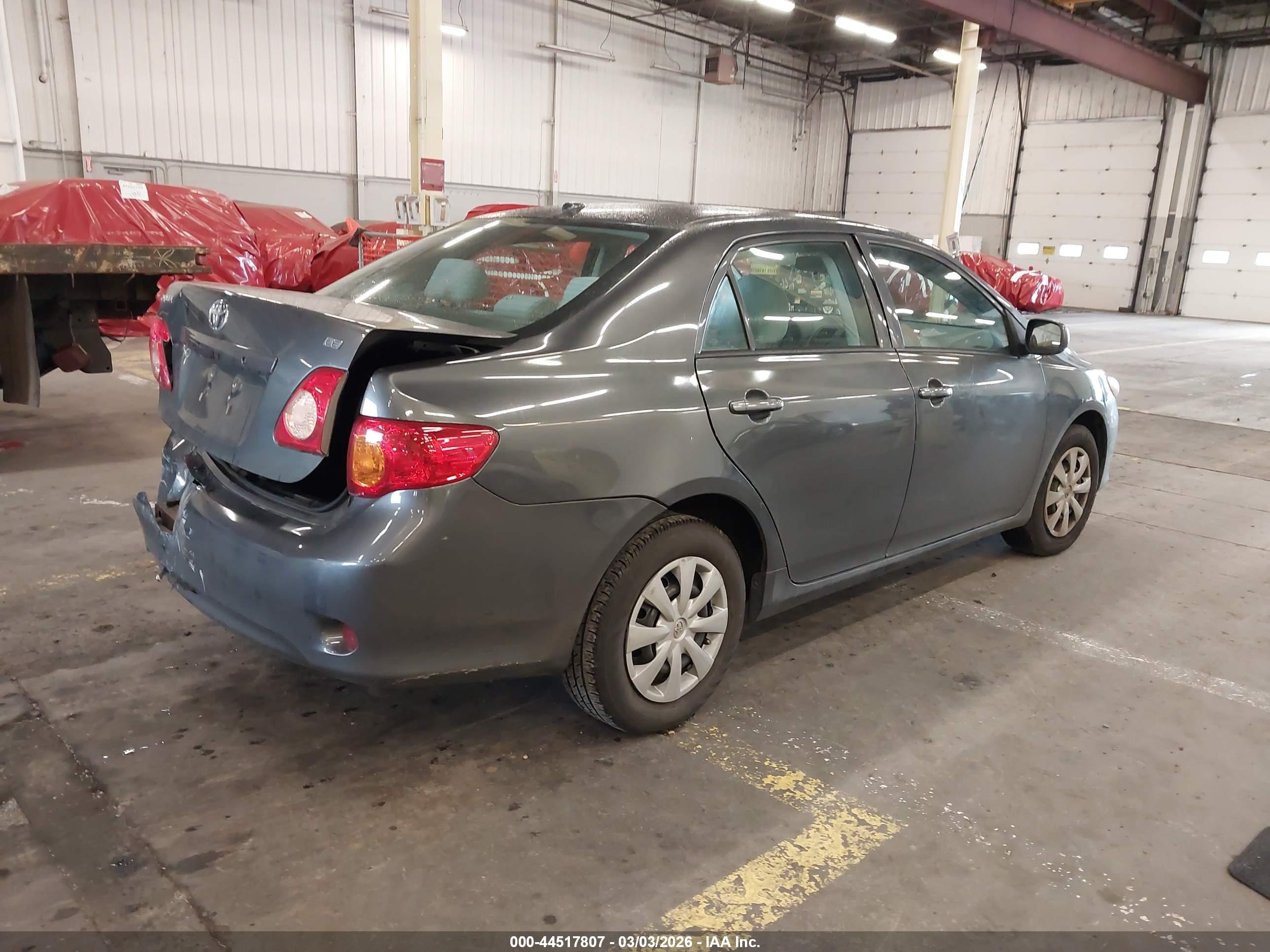 TOYOTA COROLLA image 4