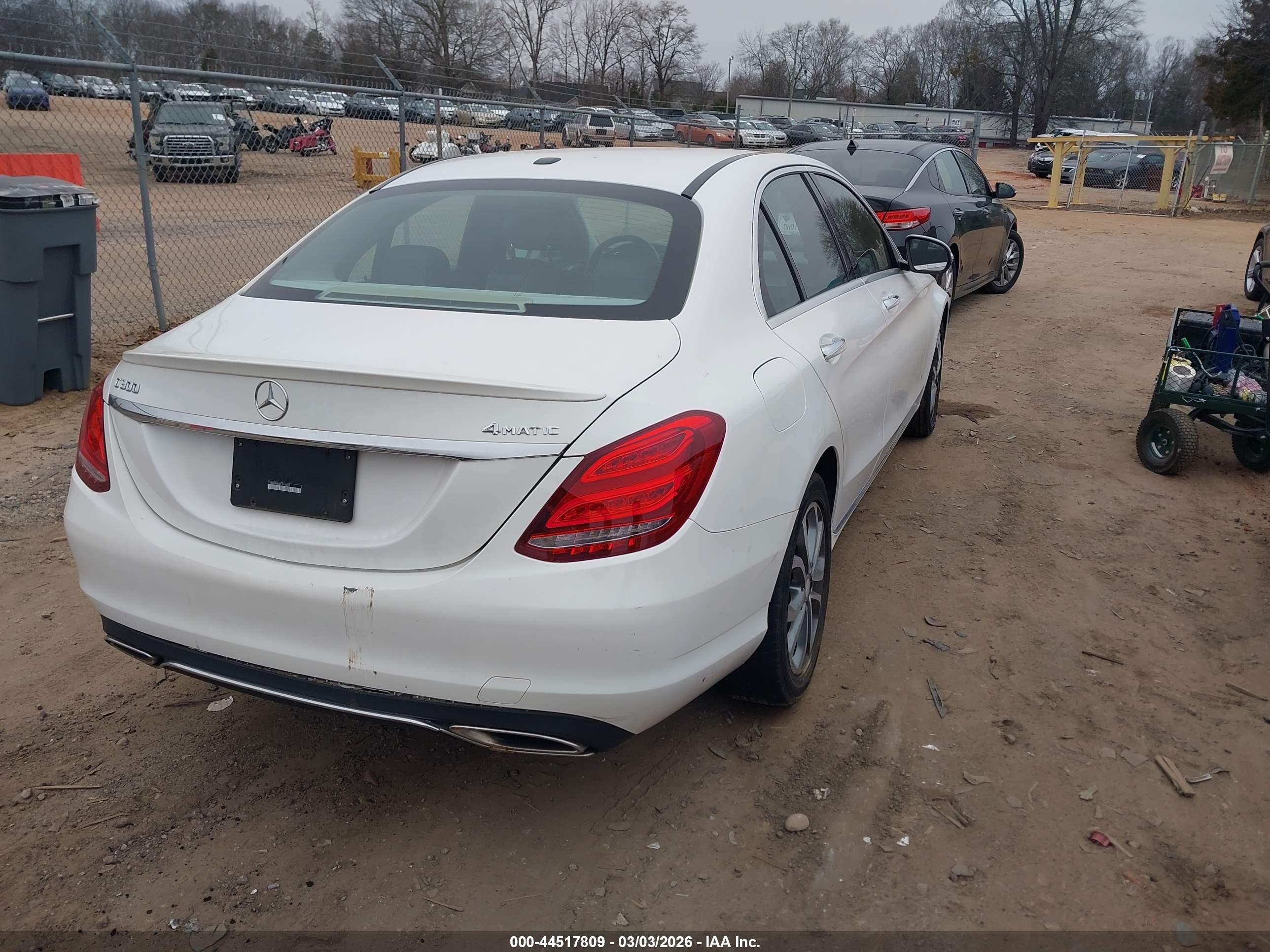 MERCEDES-BENZ C image 4