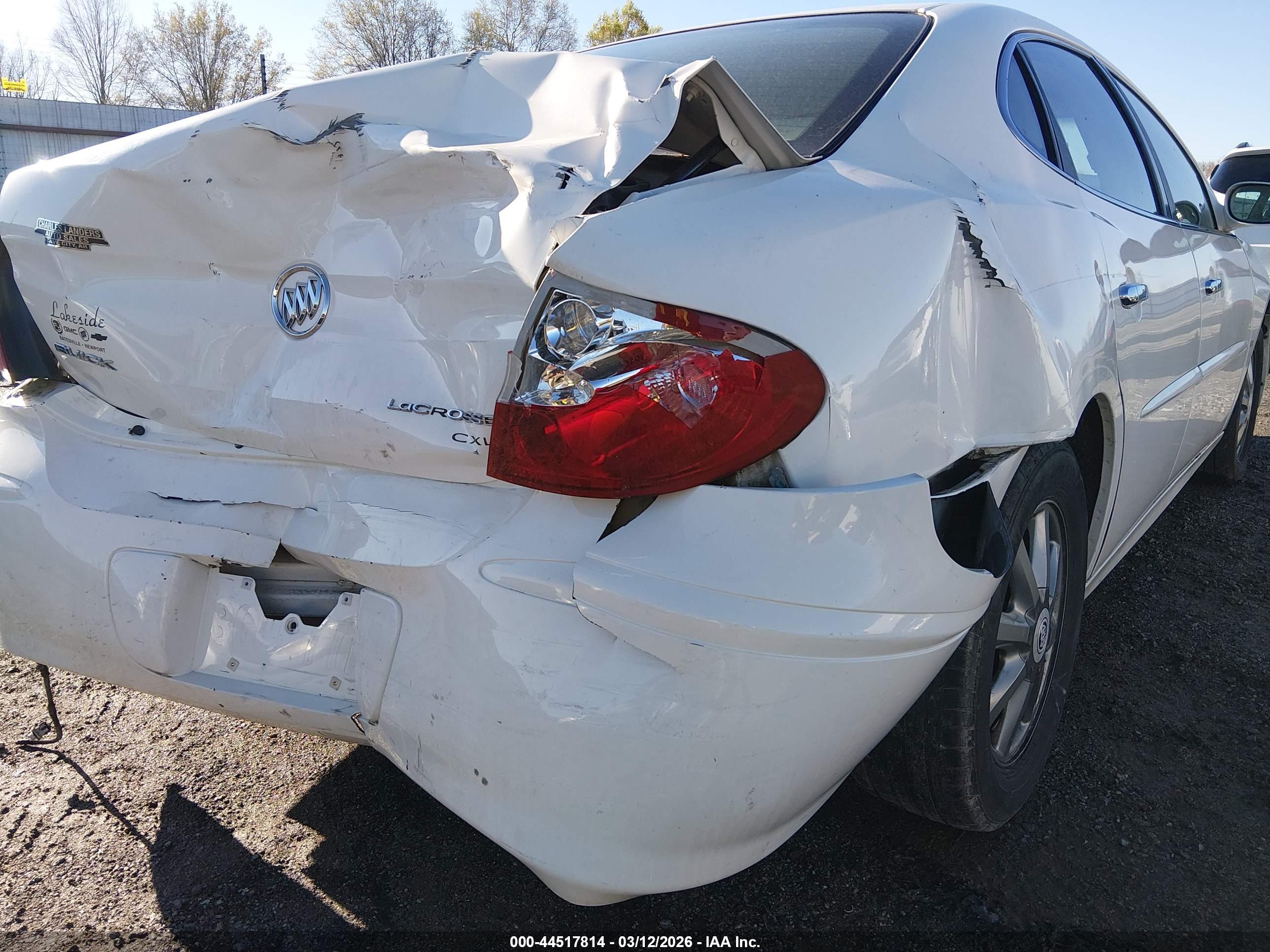 BUICK LACROSSE image 6