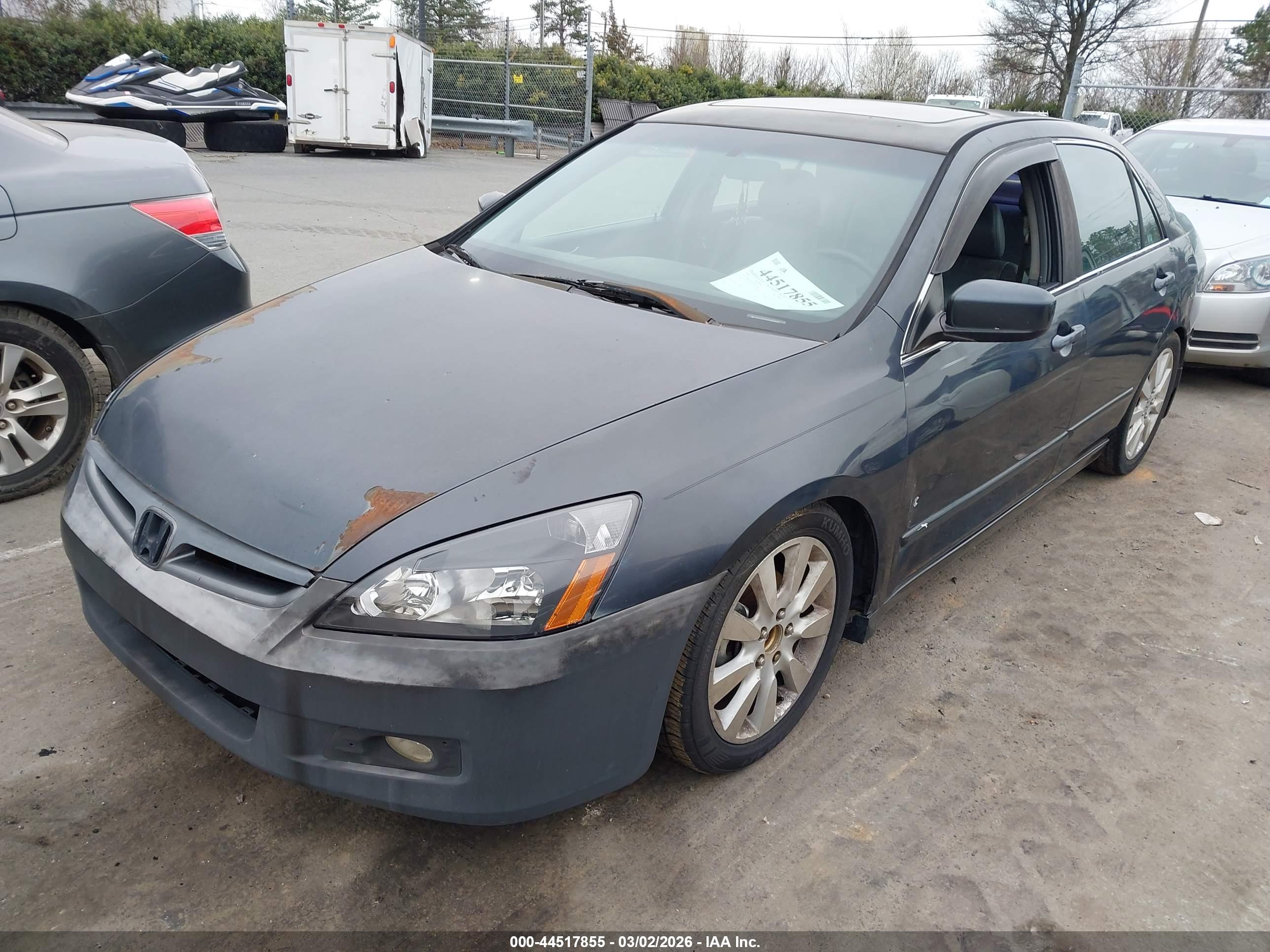 HONDA ACCORD image 2