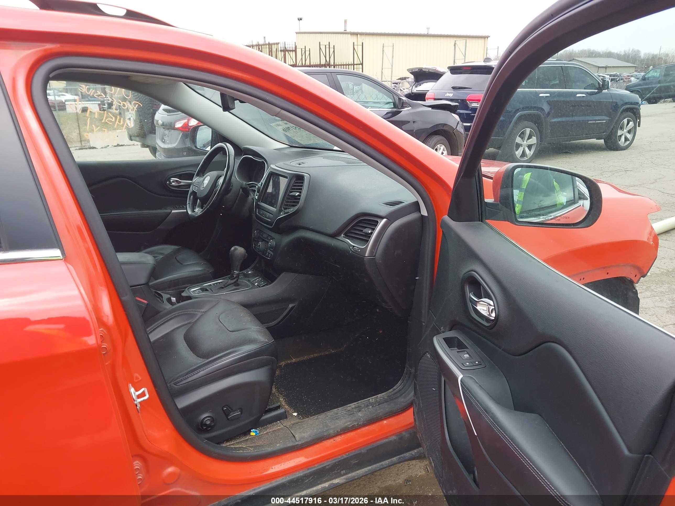 JEEP CHEROKEE image 5