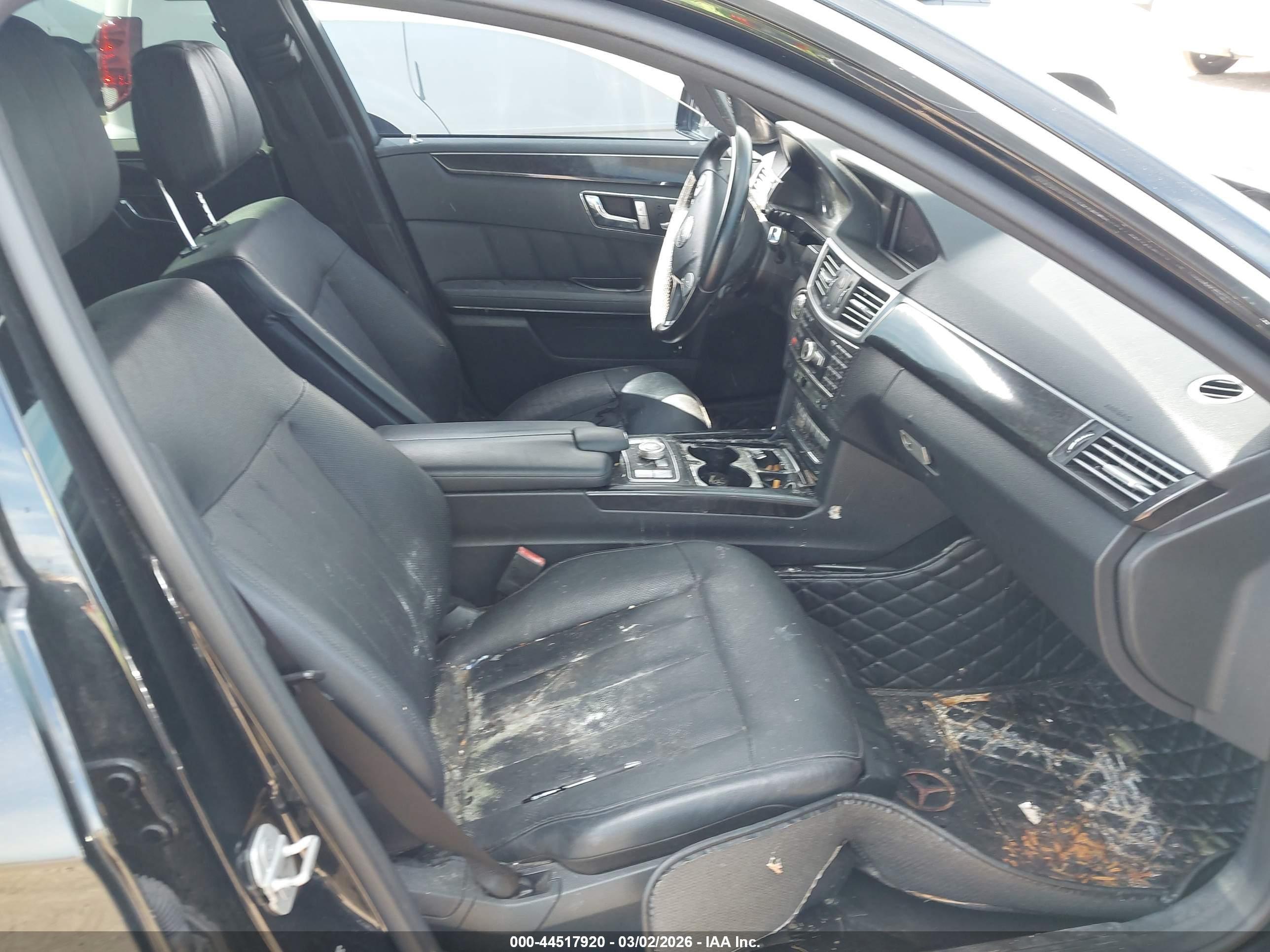 MERCEDES-BENZ E image 5