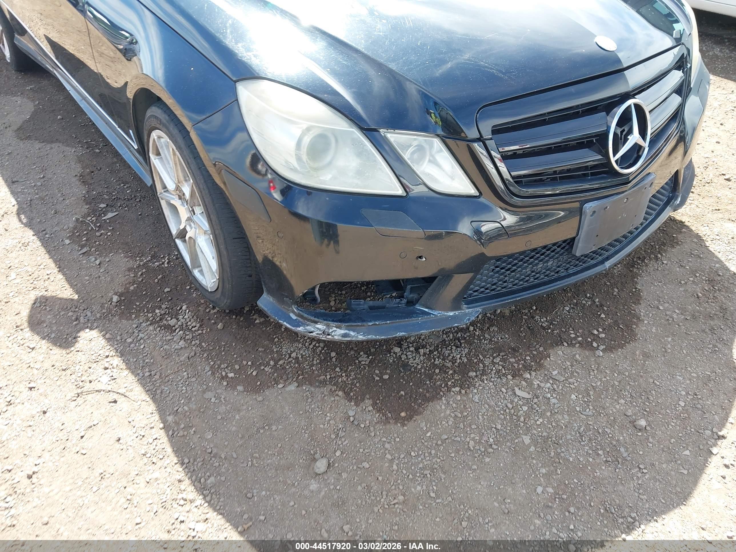 MERCEDES-BENZ E image 6