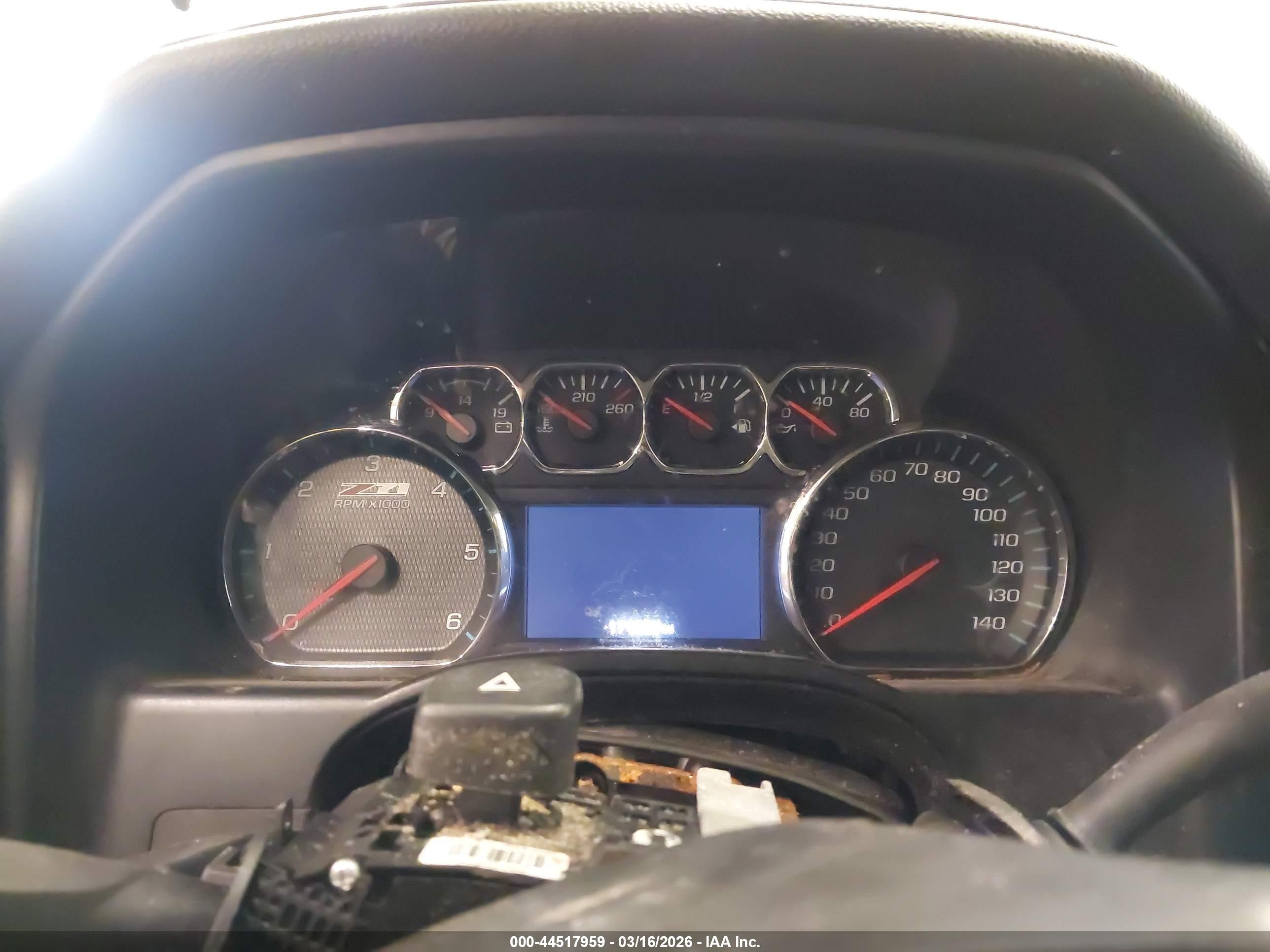 CHEVROLET SILVERADO image 7