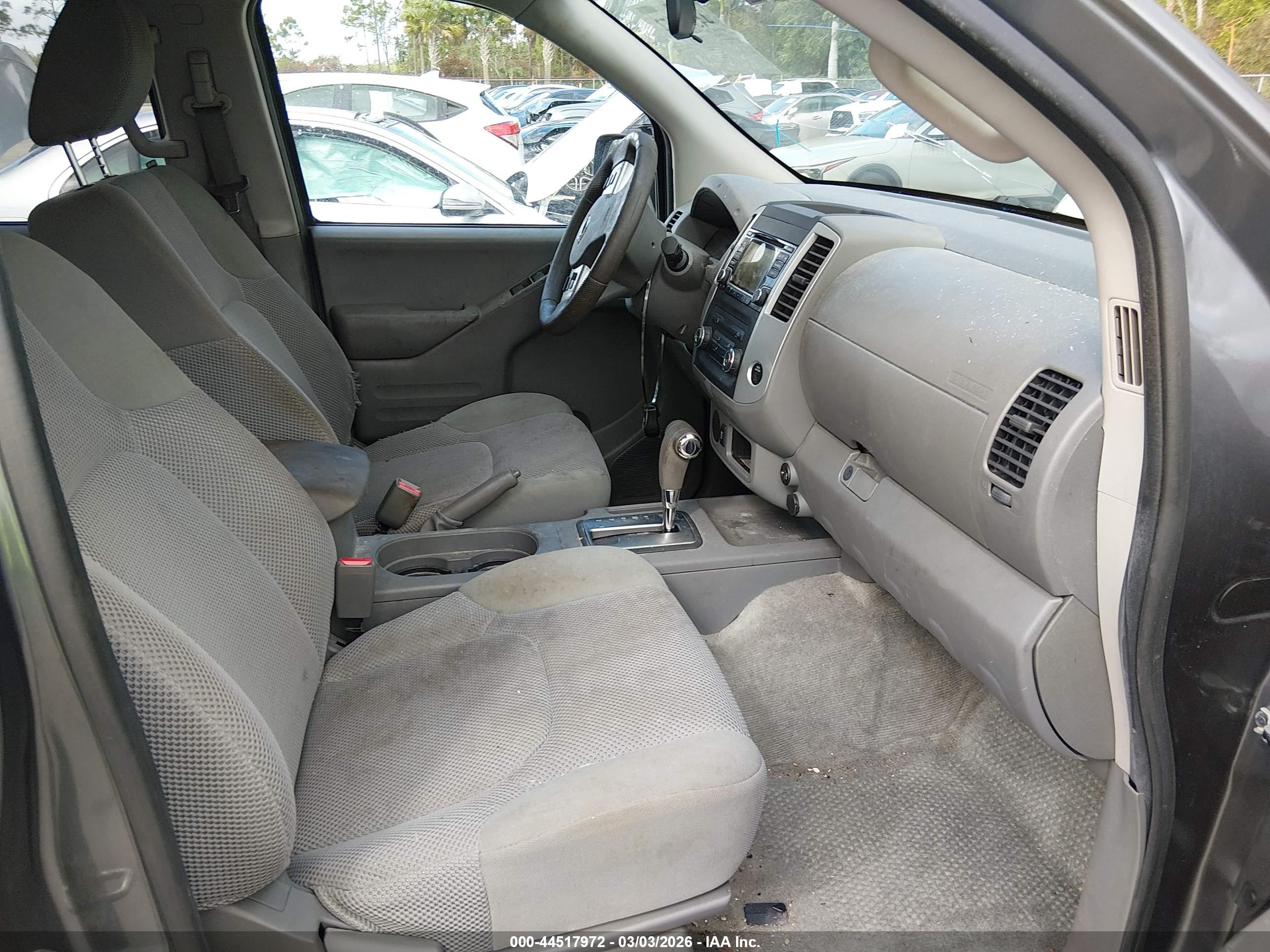 NISSAN FRONTIER image 5