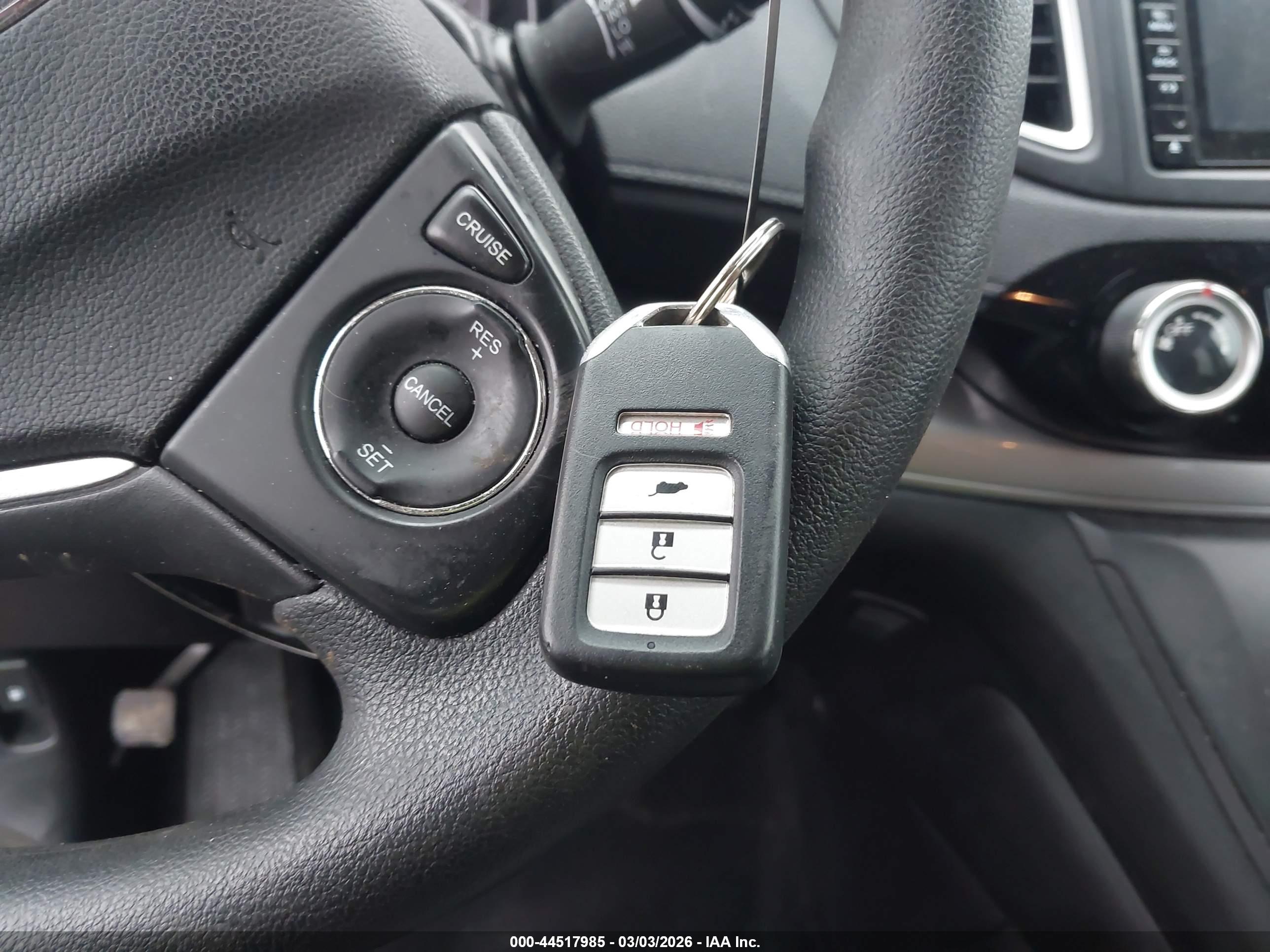 HONDA CR-V image 11