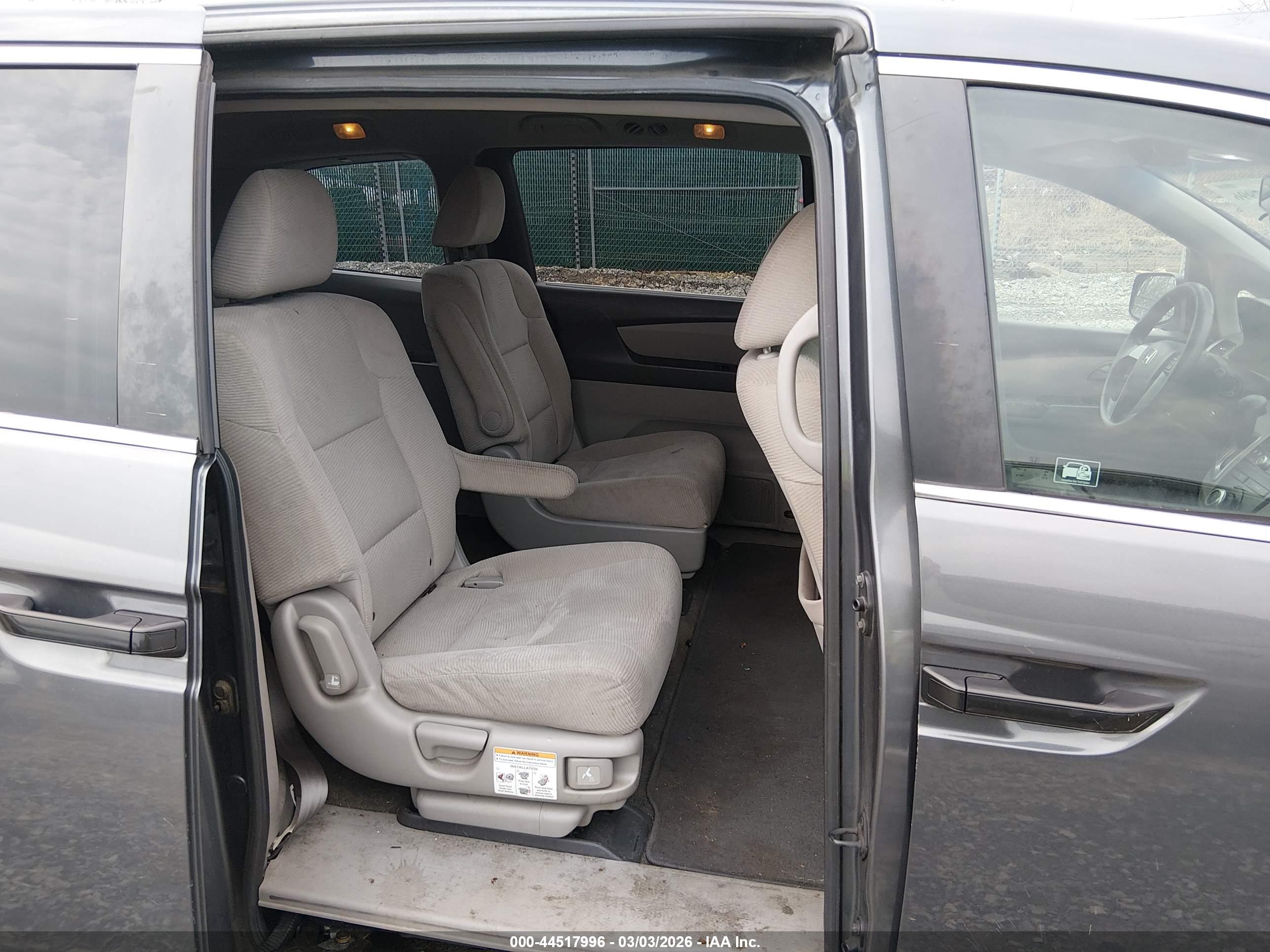 HONDA ODYSSEY image 8