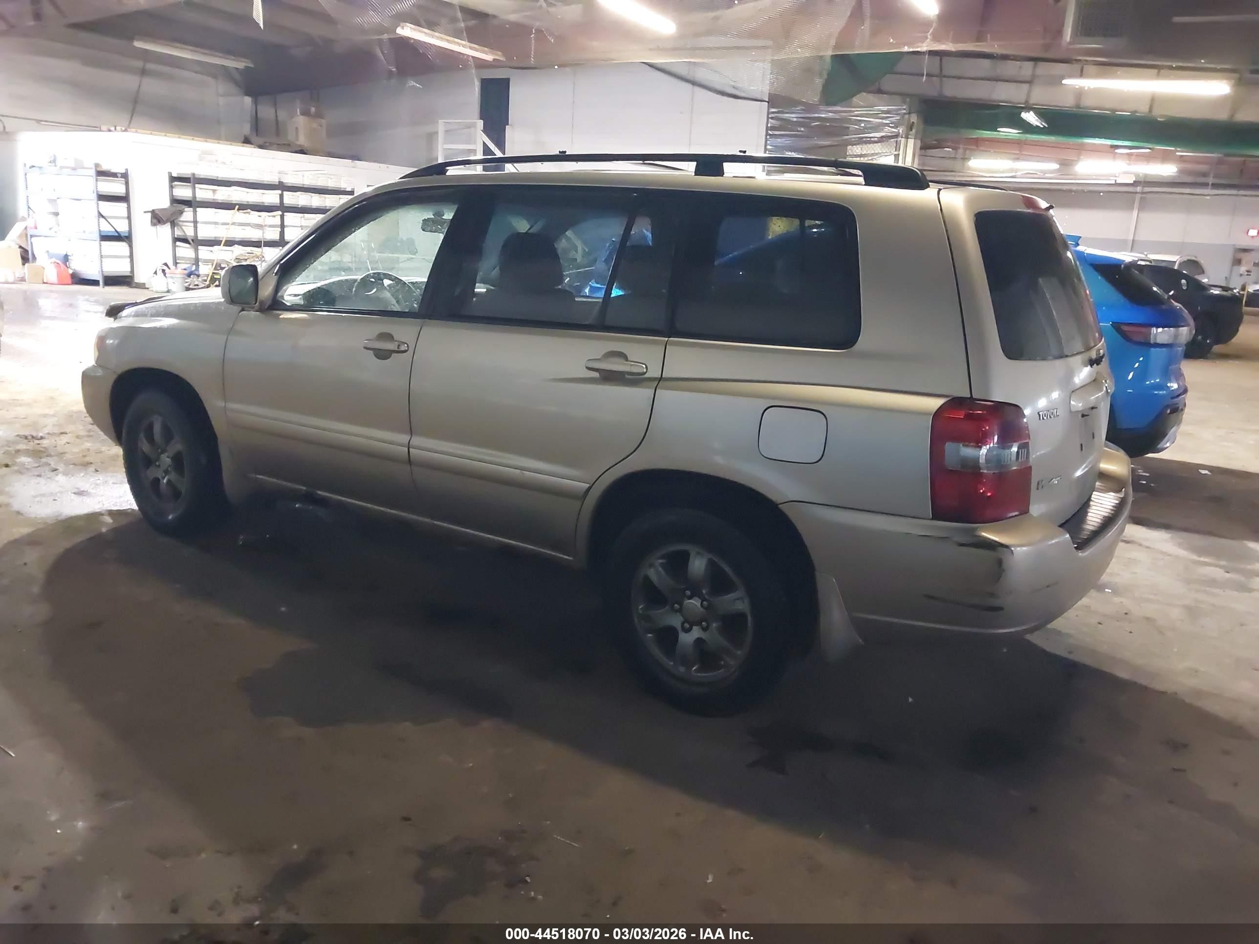 TOYOTA HIGHLANDER image 3