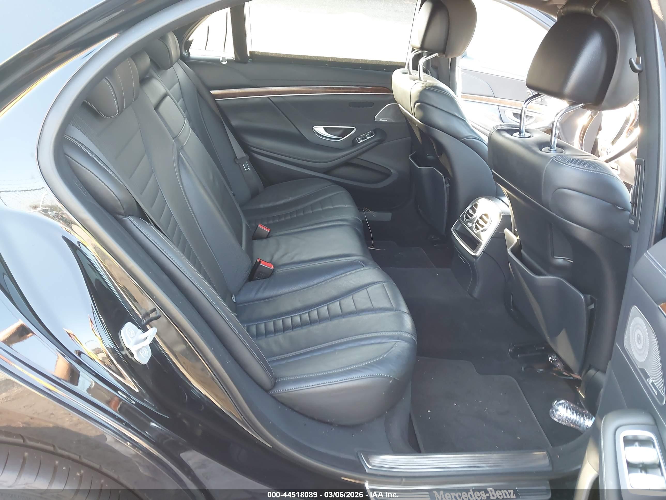 MERCEDES-BENZ S image 8