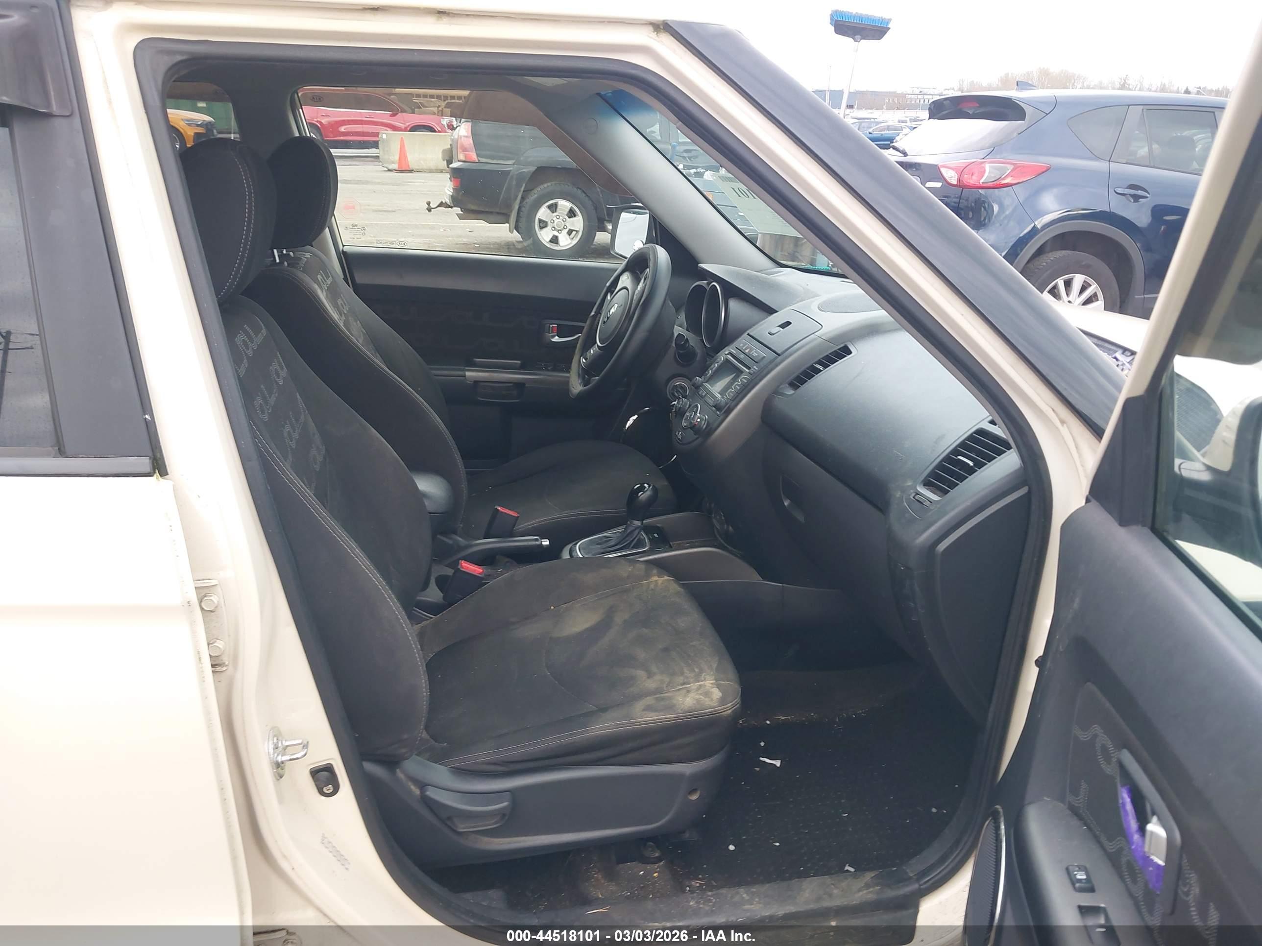 KIA SOUL image 5