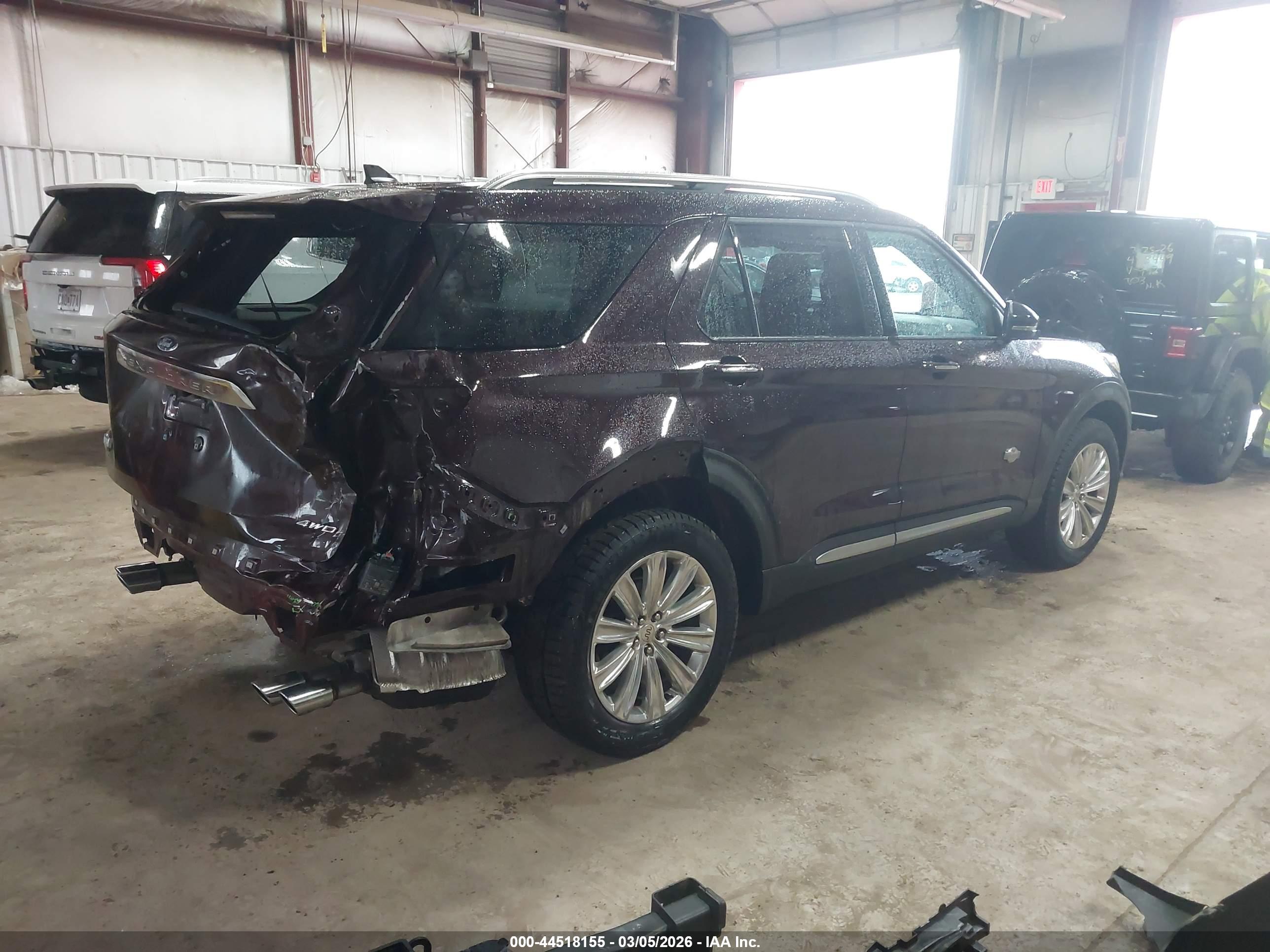 FORD EXPLORER image 4