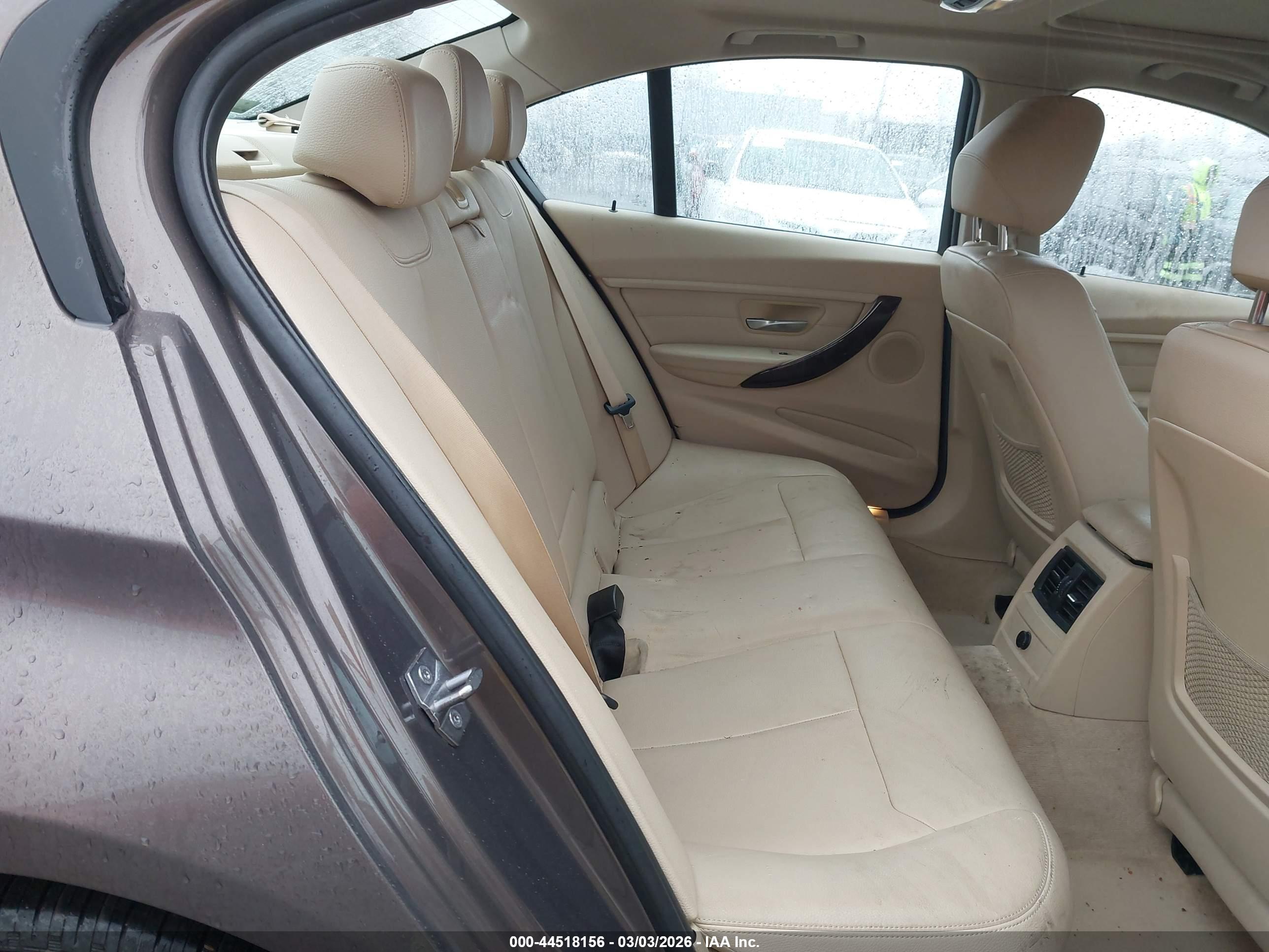 BMW 328I image 8