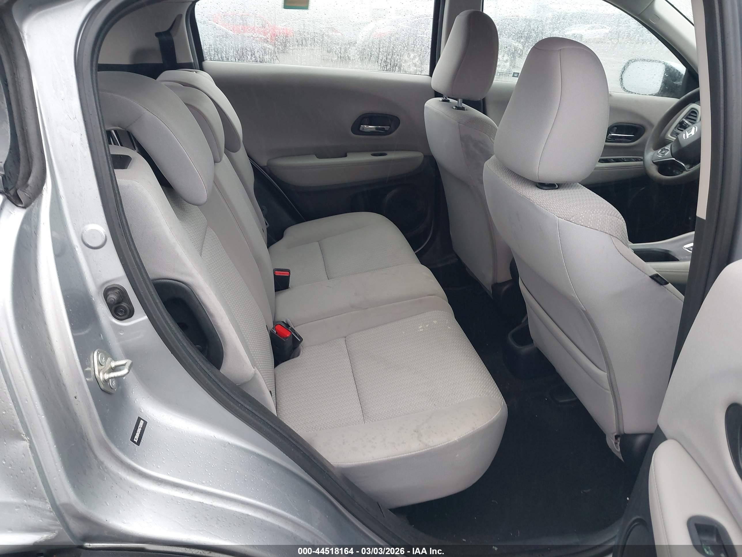 HONDA HR-V image 8