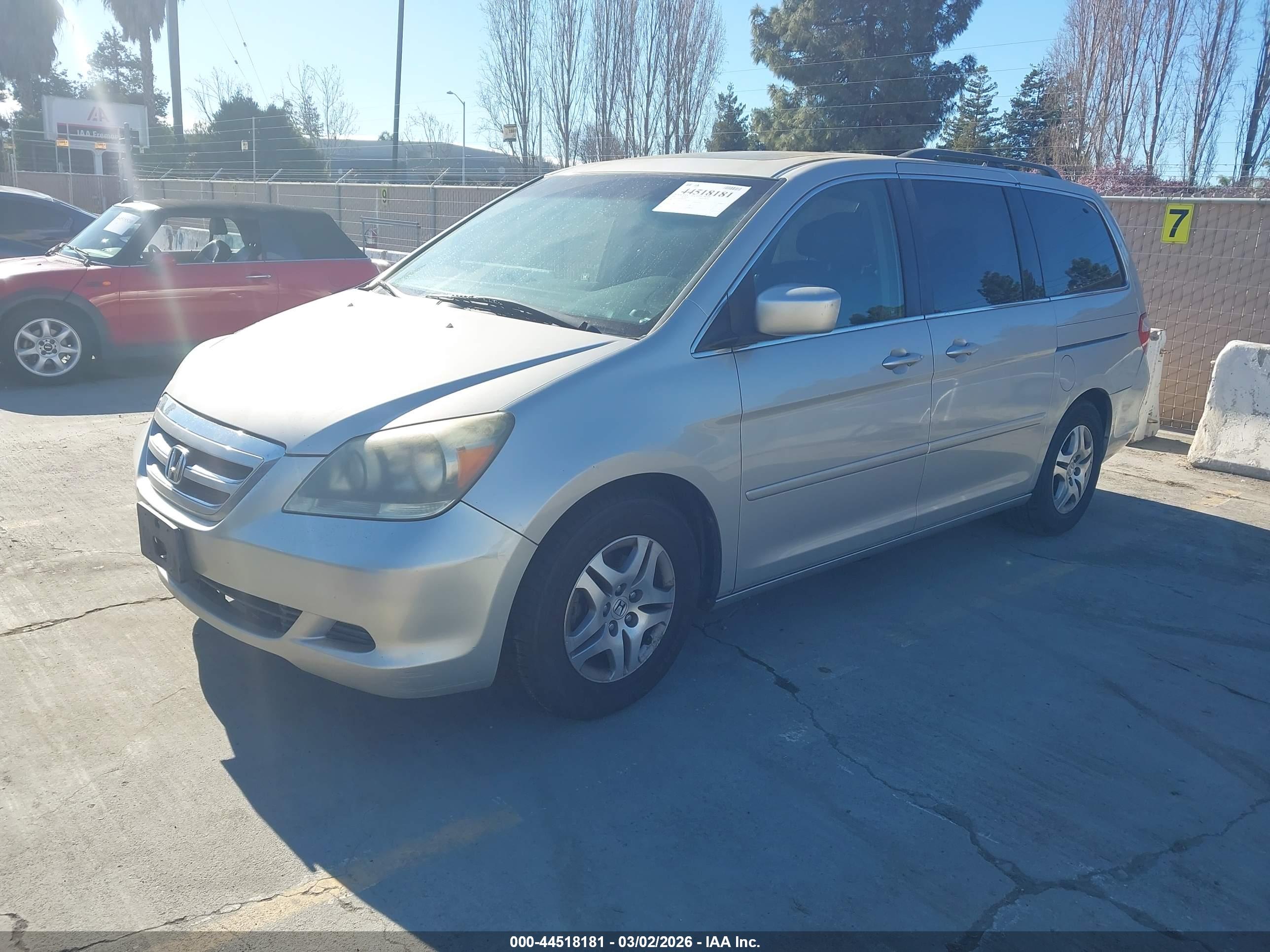 HONDA ODYSSEY image 2
