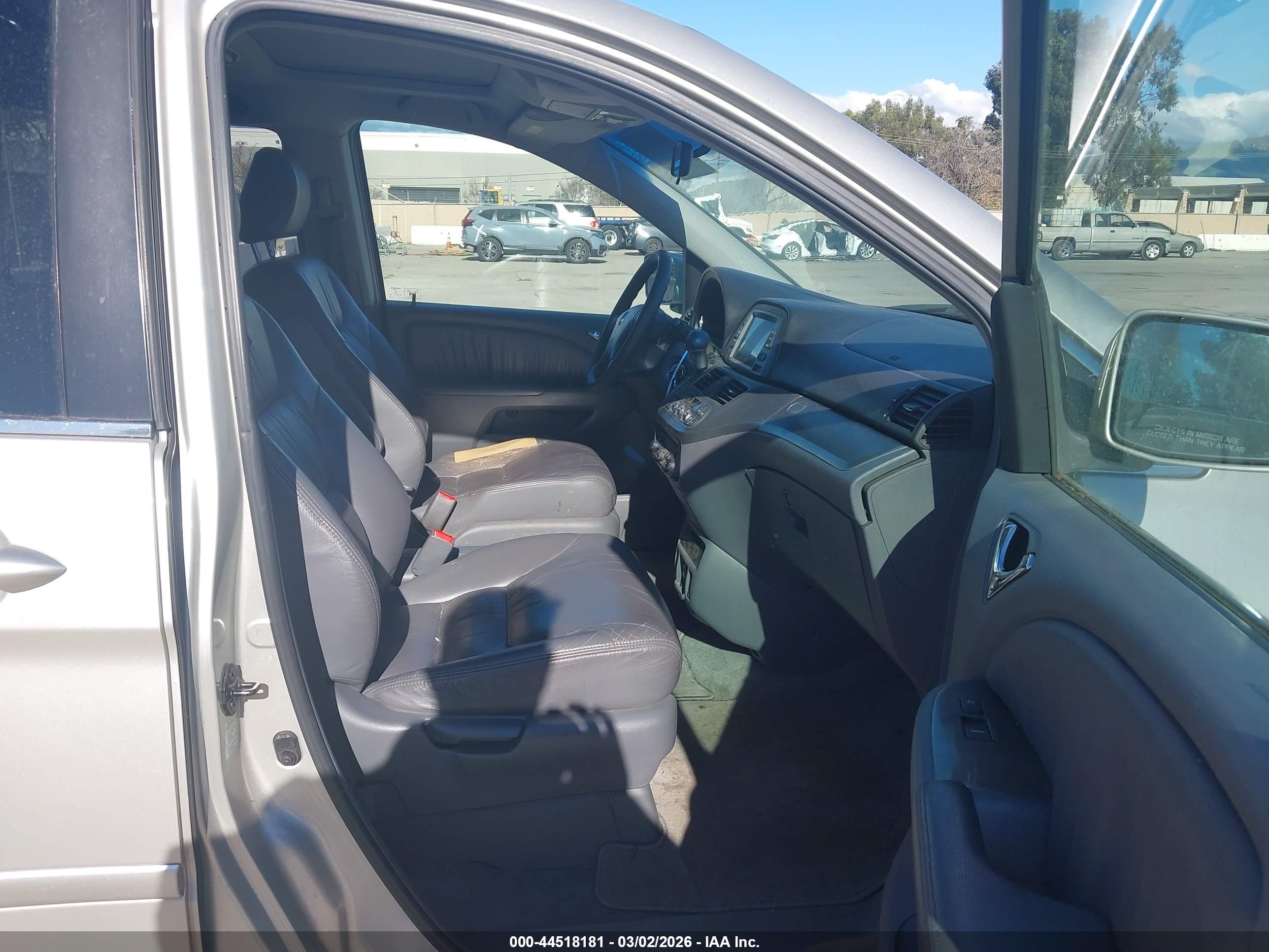 HONDA ODYSSEY image 5