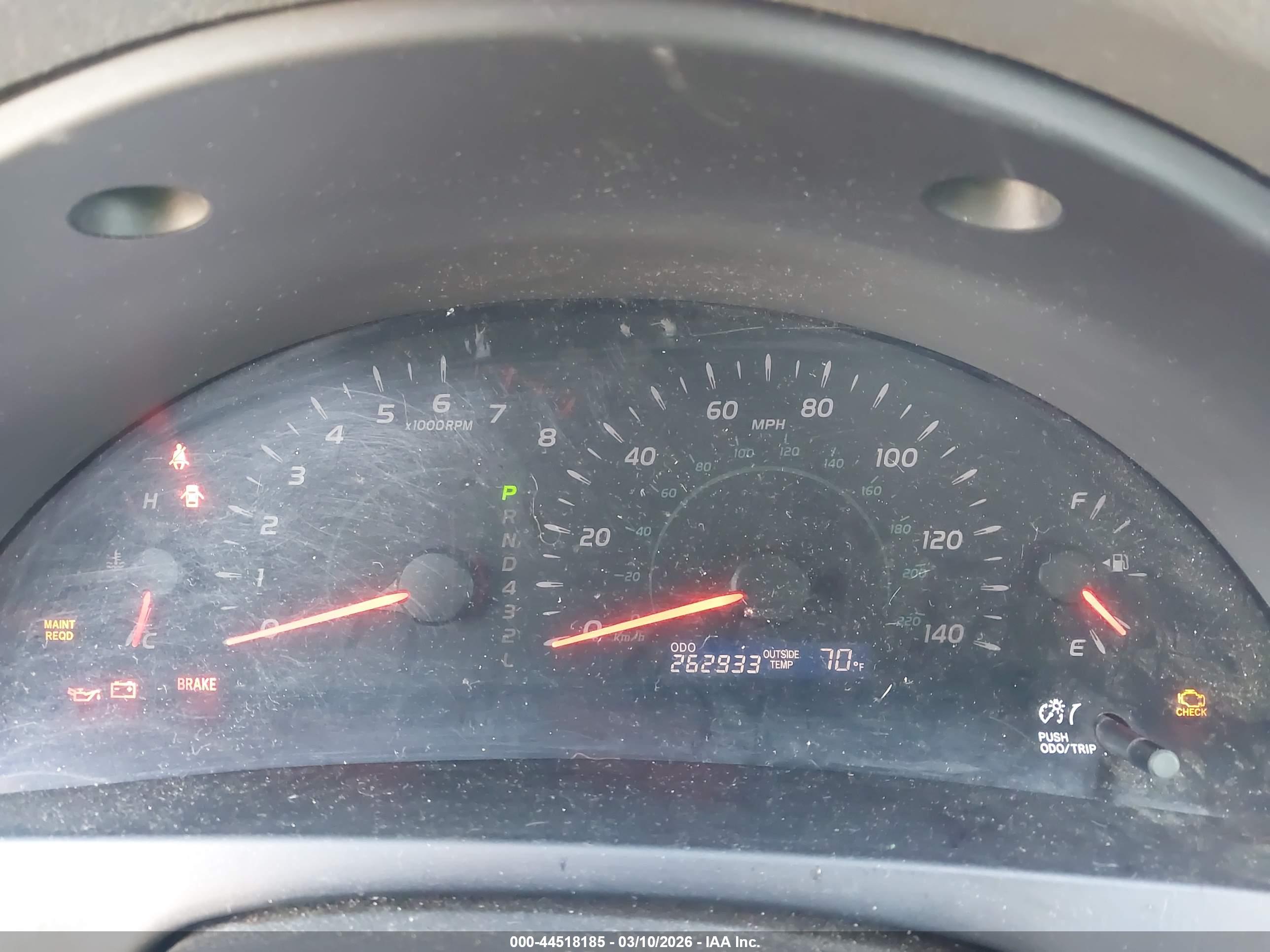 TOYOTA CAMRY image 7