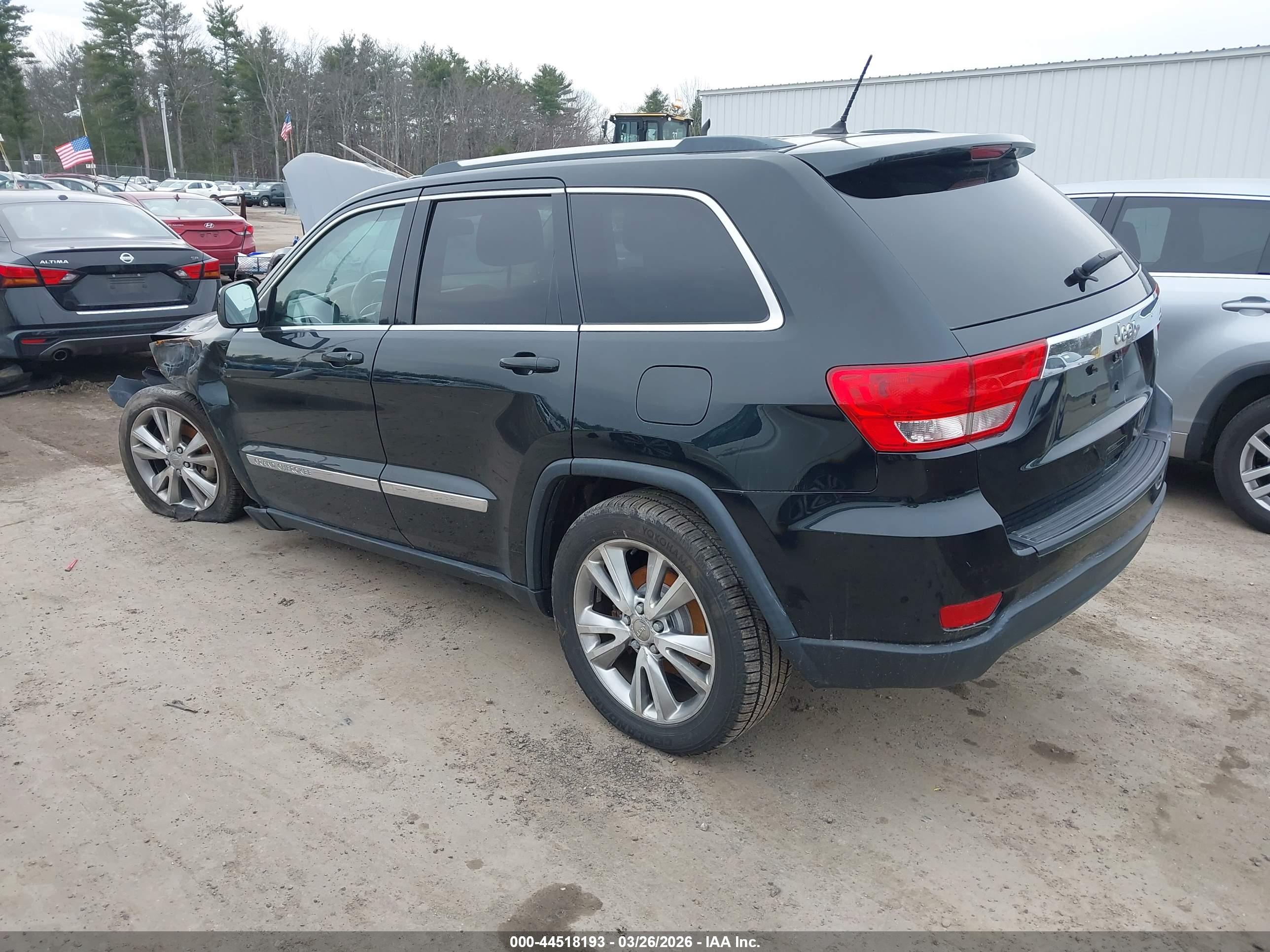 JEEP GRAND image 3