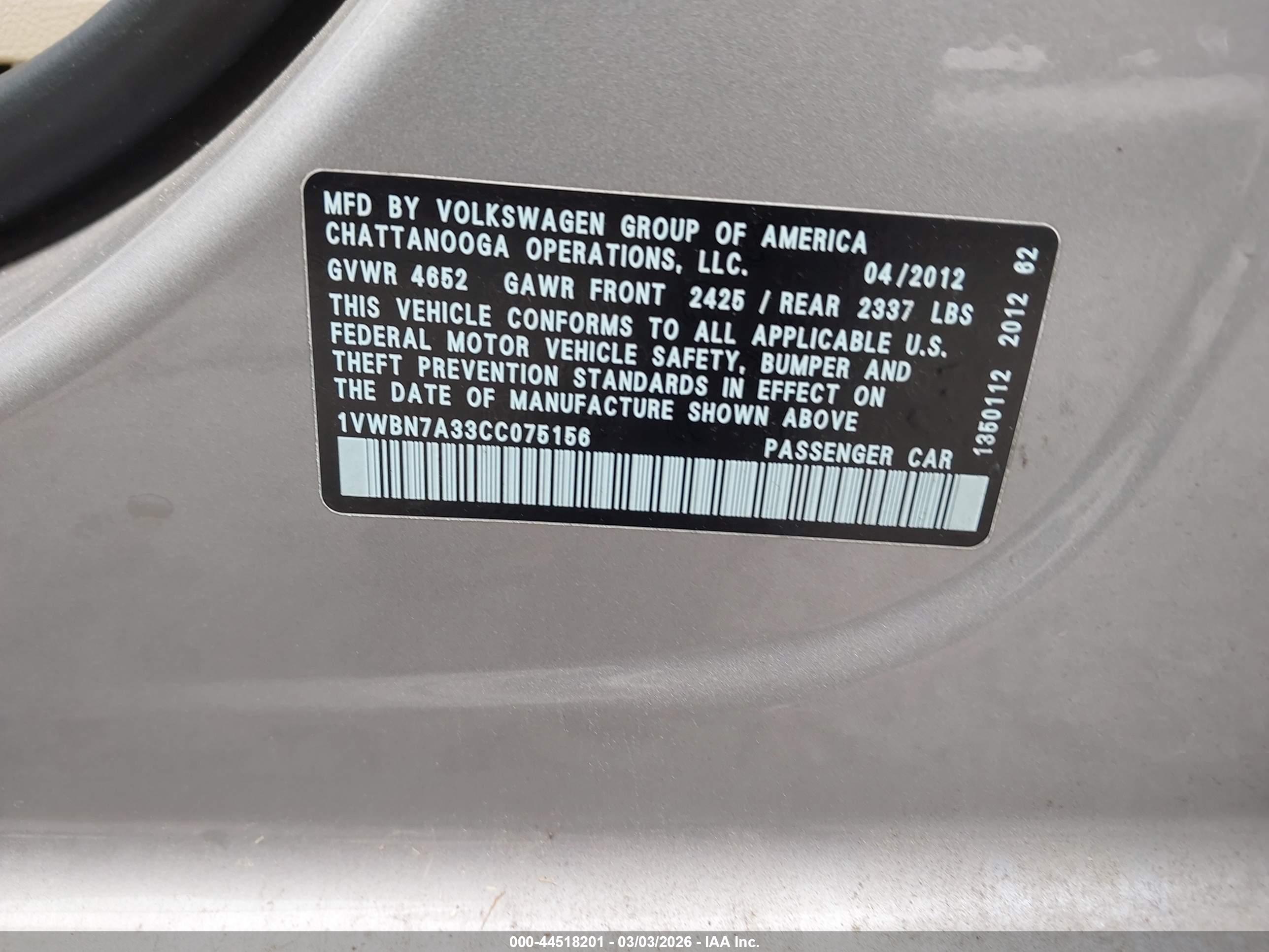 VOLKSWAGEN PASSAT image 9