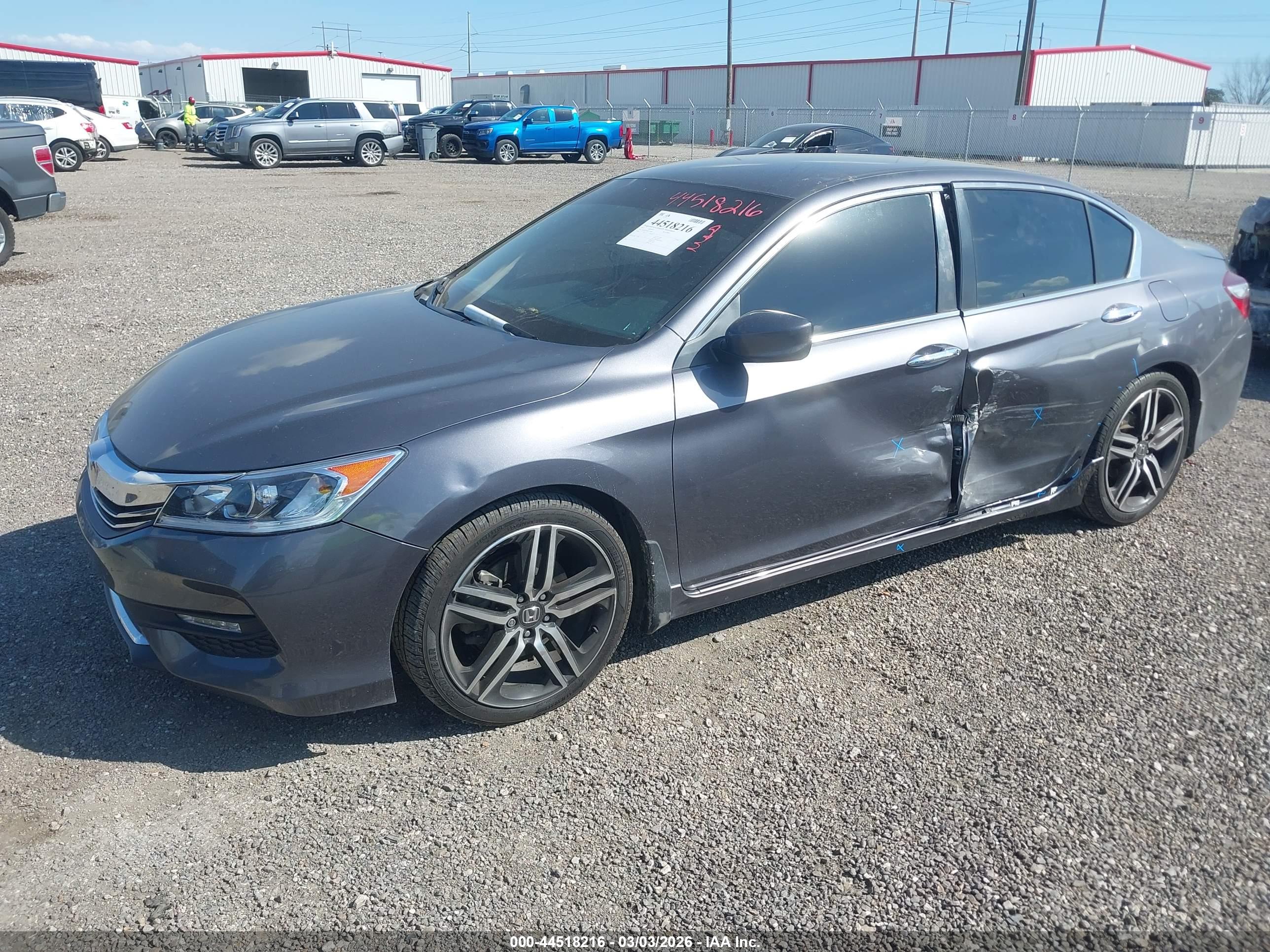 HONDA ACCORD image 2