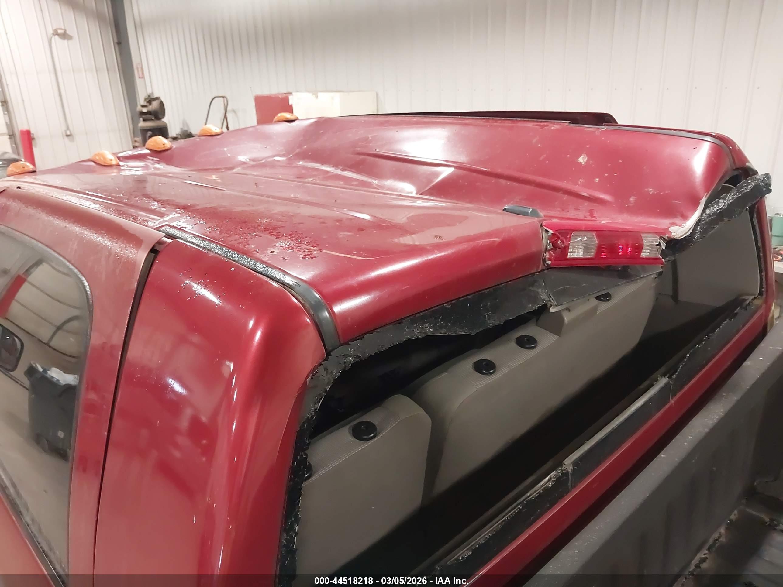 DODGE RAM image 6