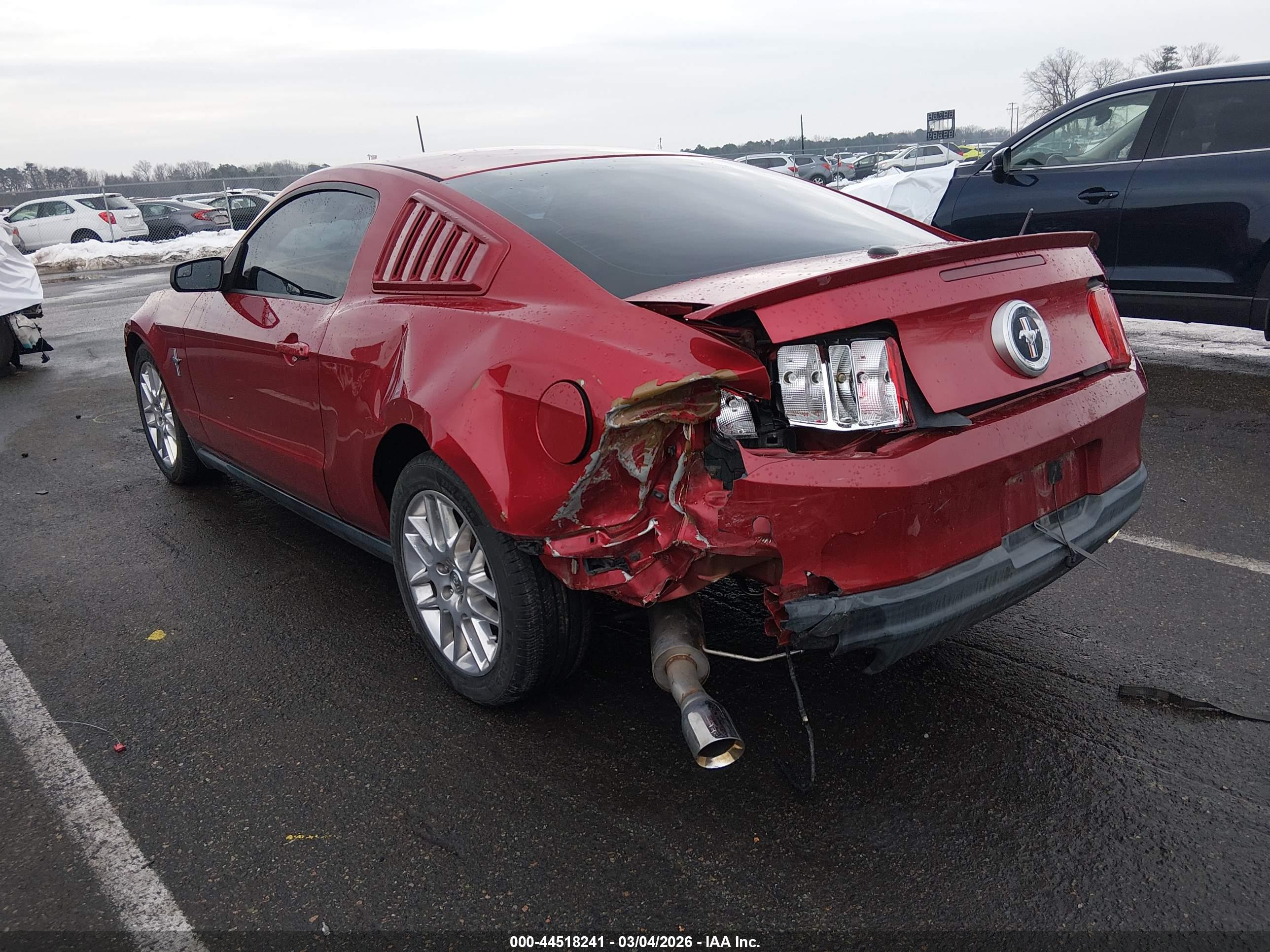 FORD MUSTANG image 3