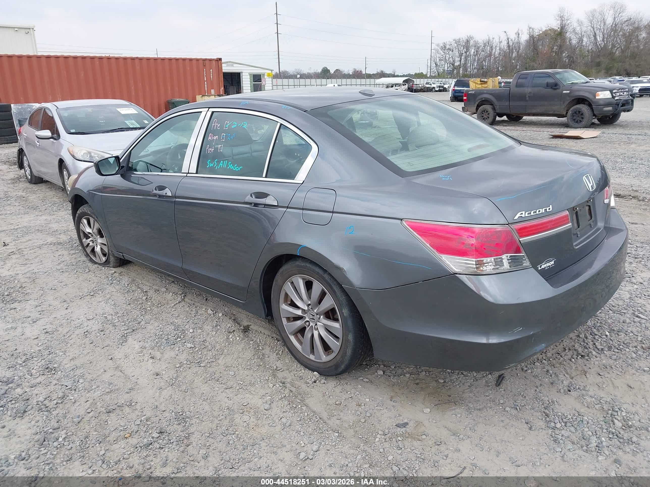 HONDA ACCORD image 3