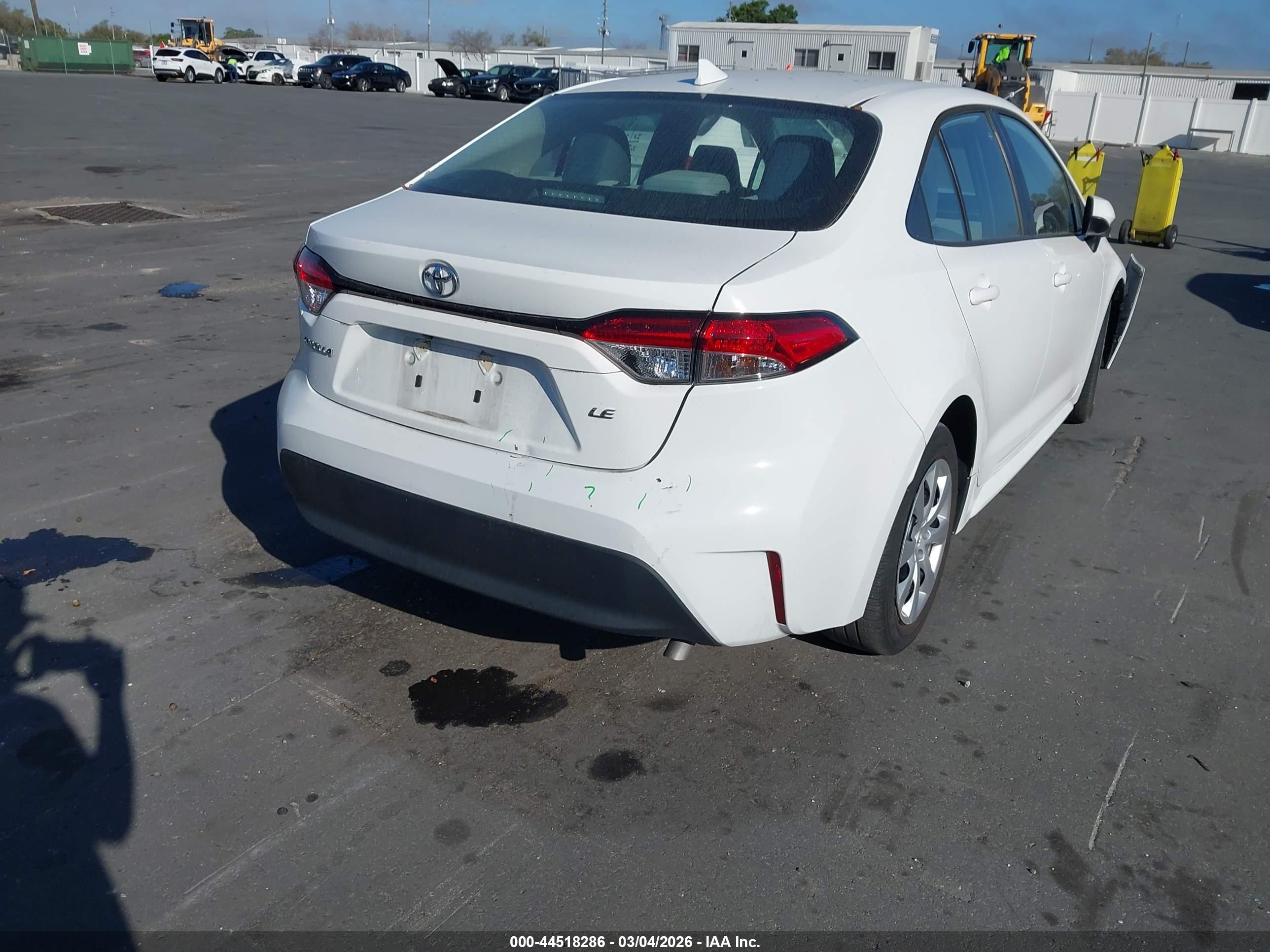 TOYOTA COROLLA image 4