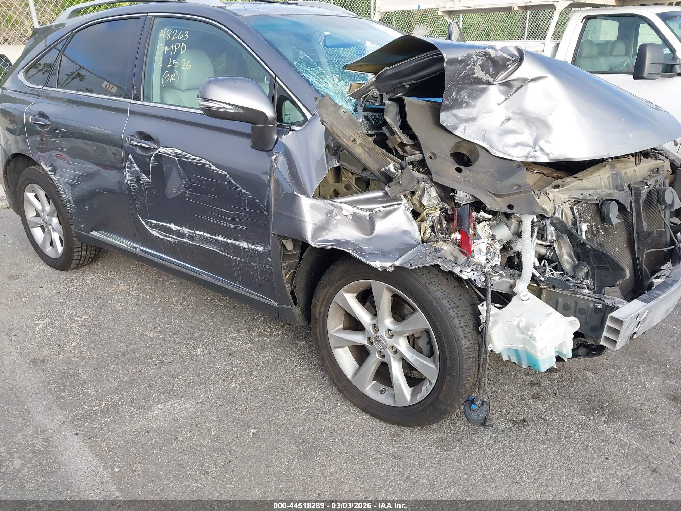 LEXUS RX image 6