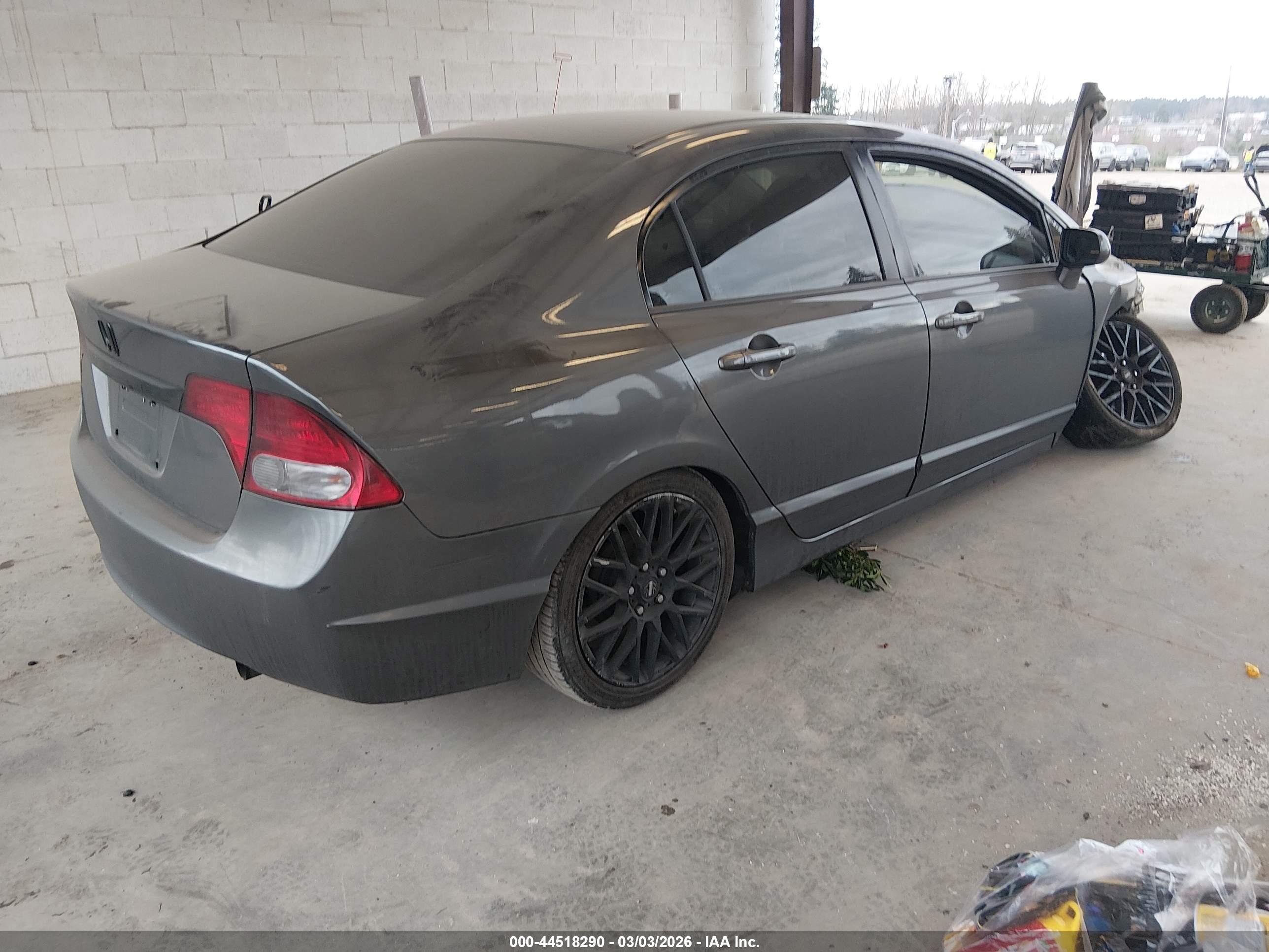 HONDA CIVIC image 4