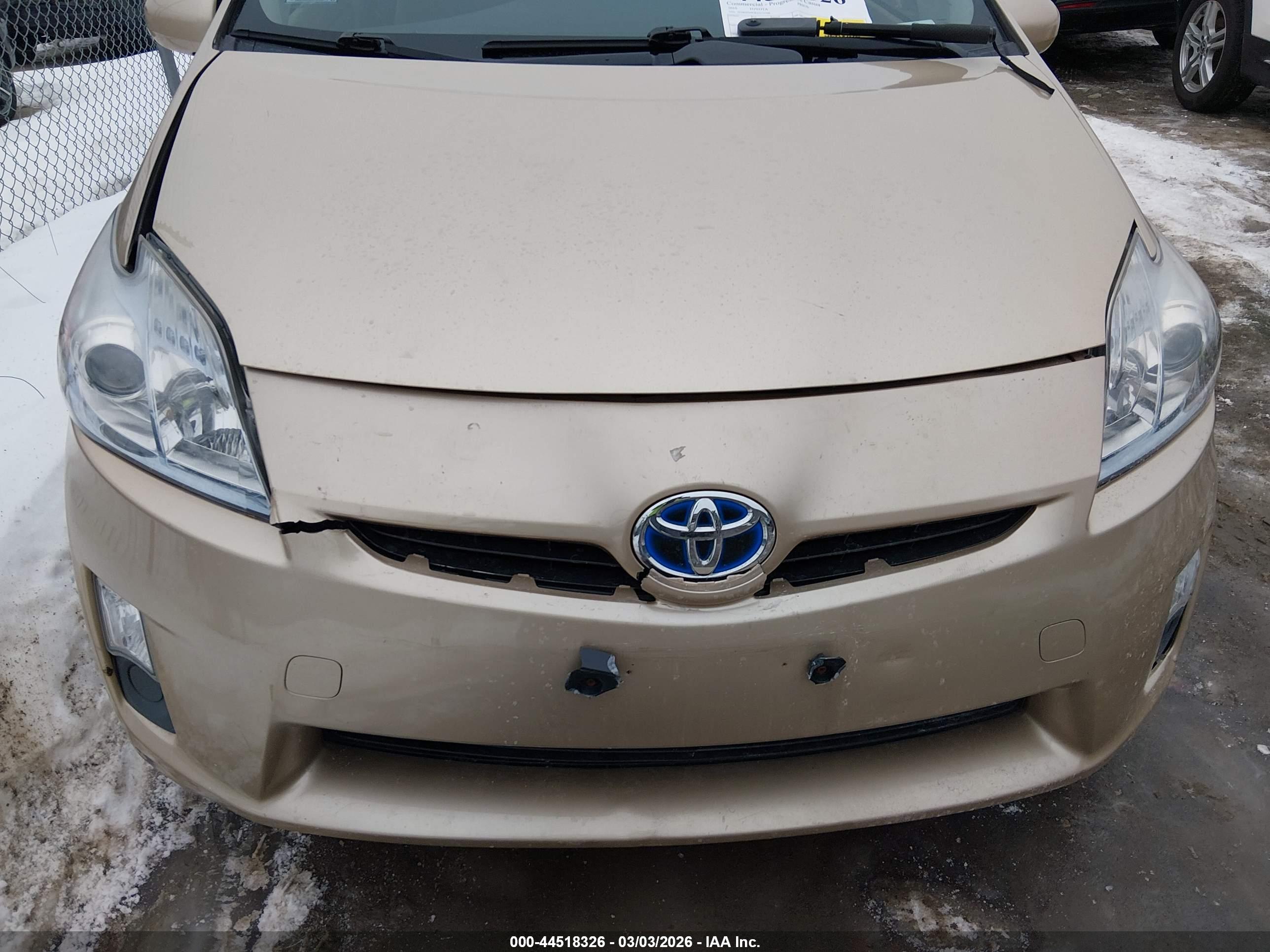TOYOTA PRIUS image 6