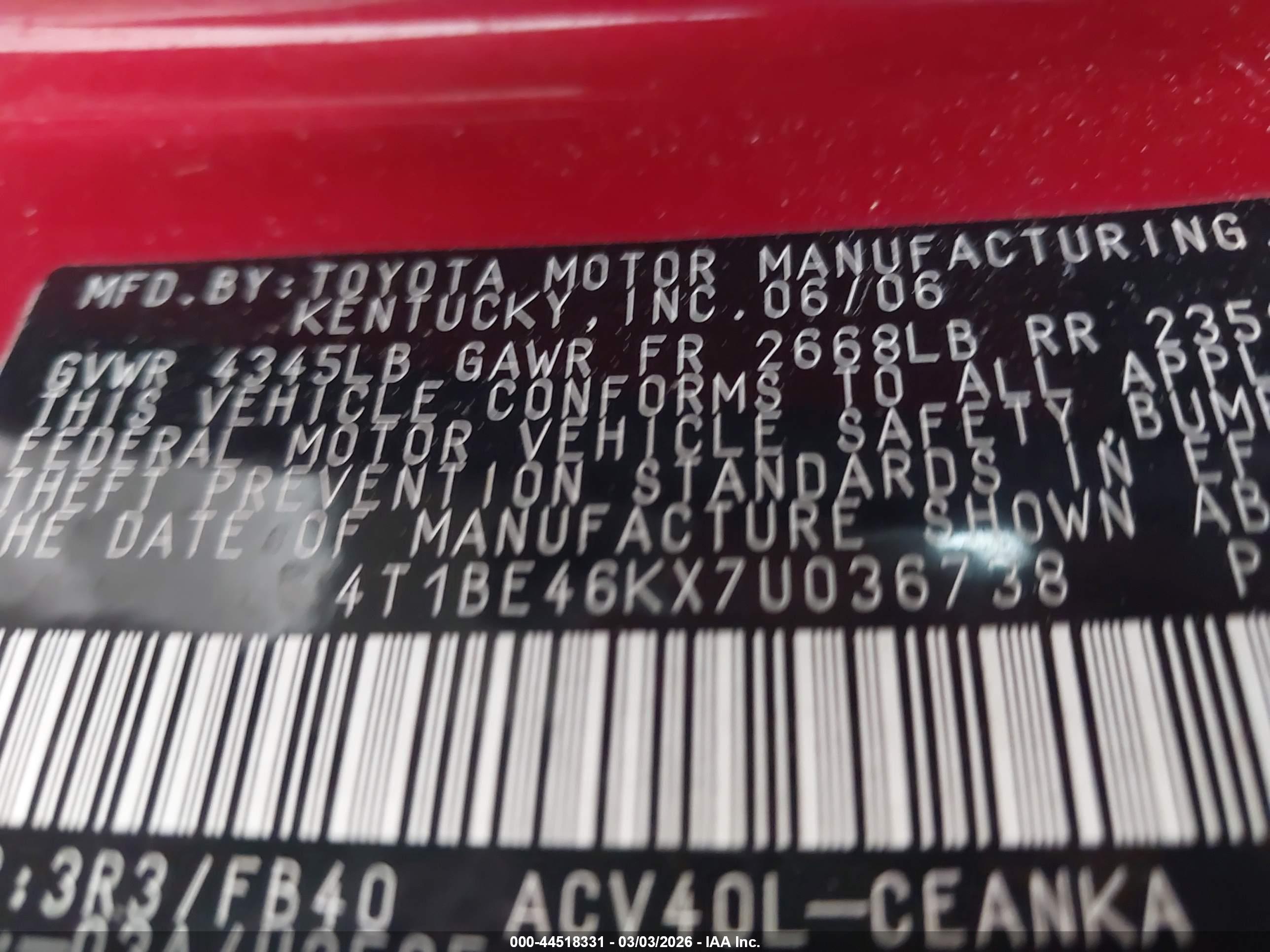 TOYOTA CAMRY image 9