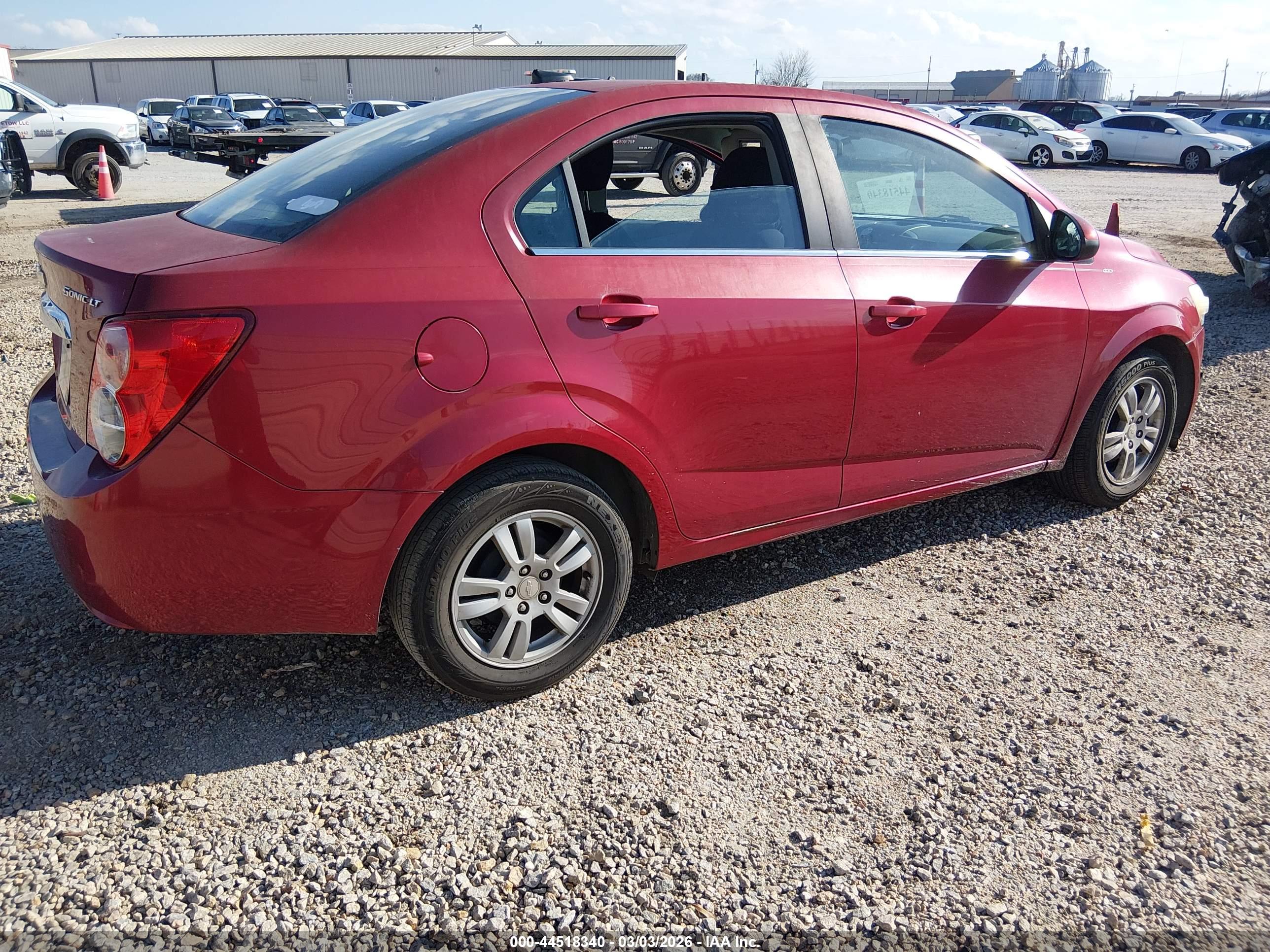 CHEVROLET SONIC image 4