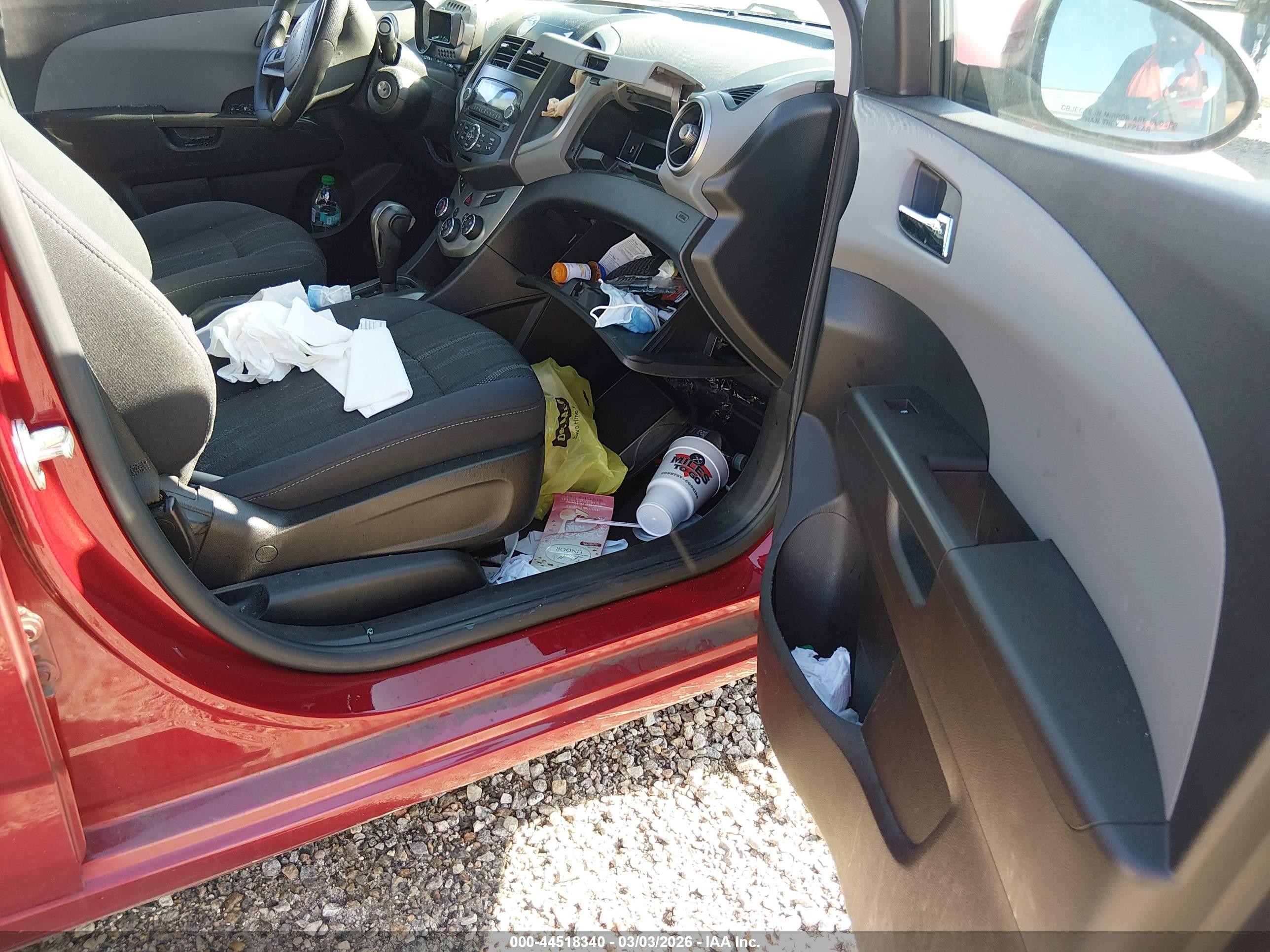 CHEVROLET SONIC image 5