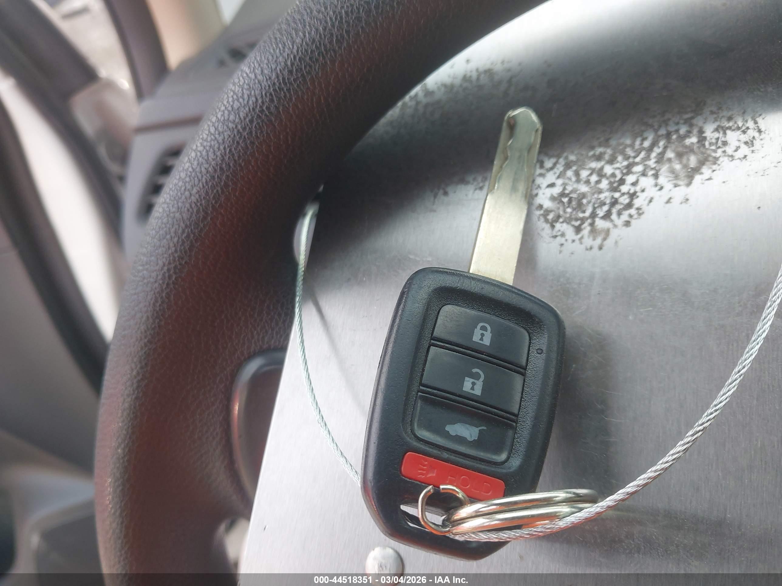 HONDA CR-V image 11