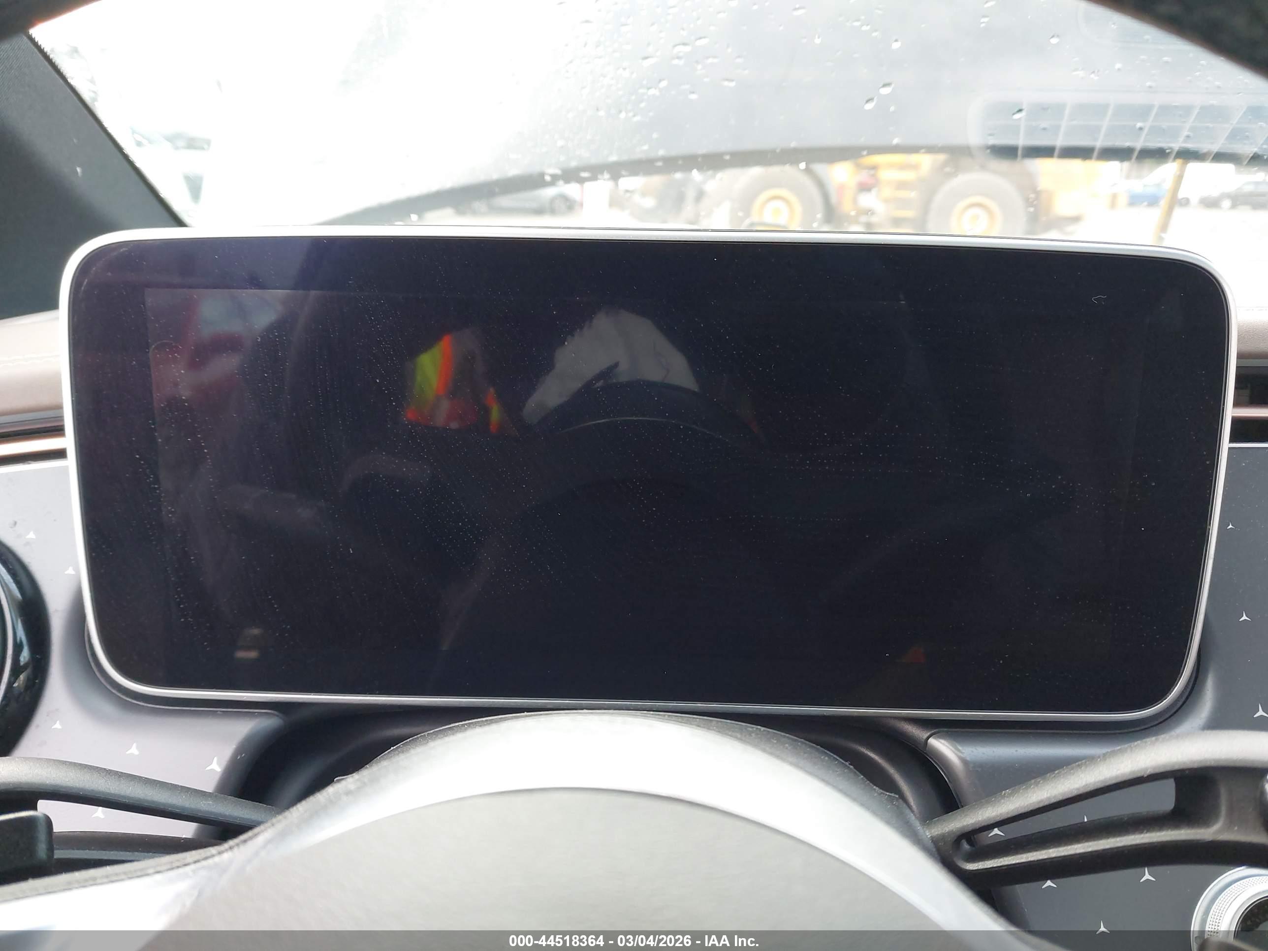 MERCEDES-BENZ EQE image 7