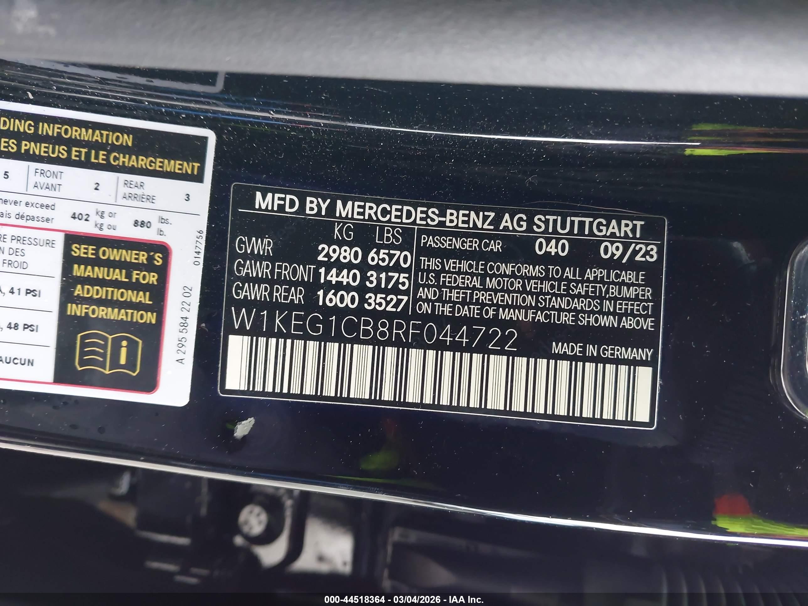 MERCEDES-BENZ EQE image 9